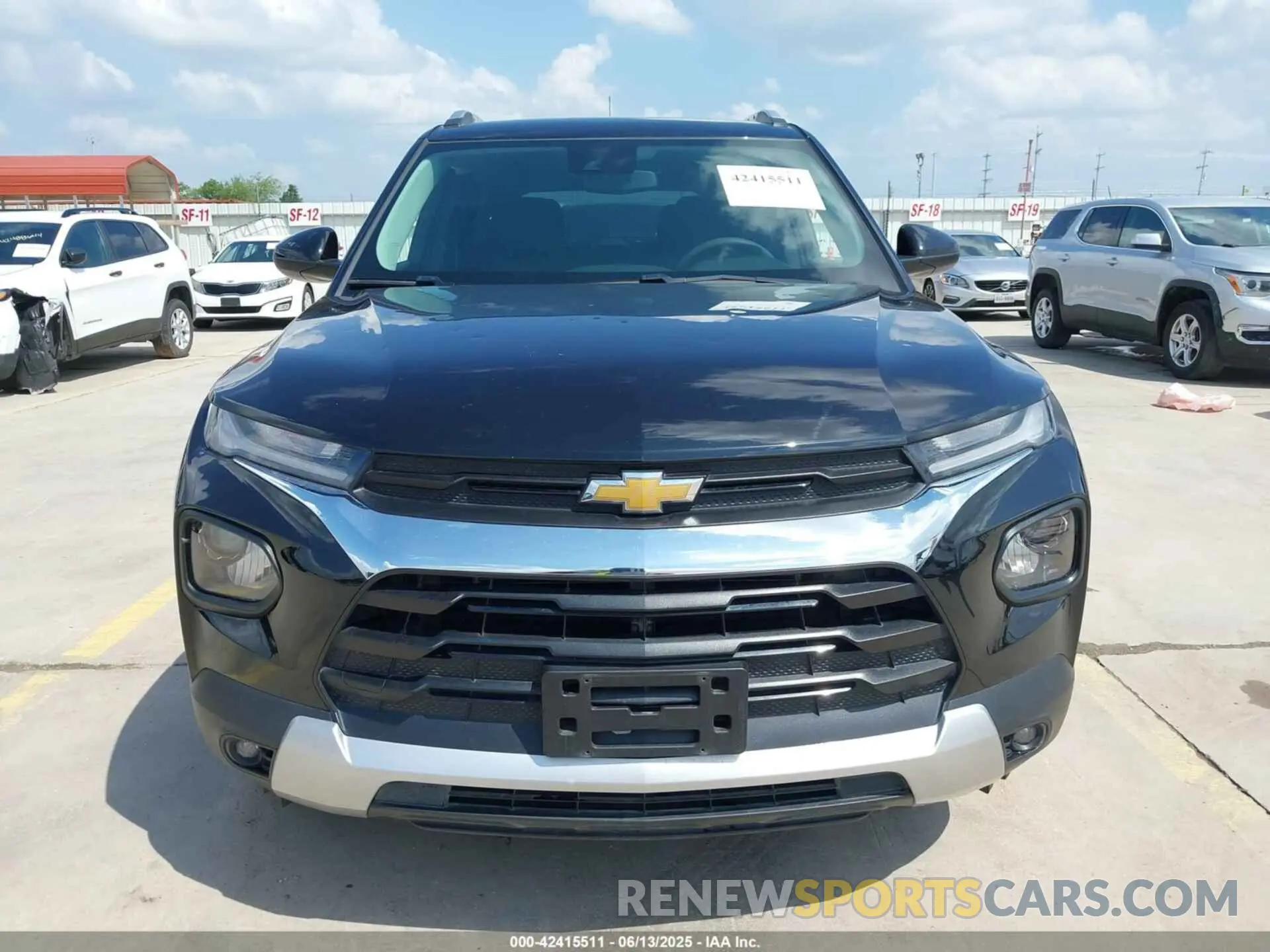 11 Photograph of a damaged car KL79MPS27PB081108 CHEVROLET TRAILBLAZER 2023
