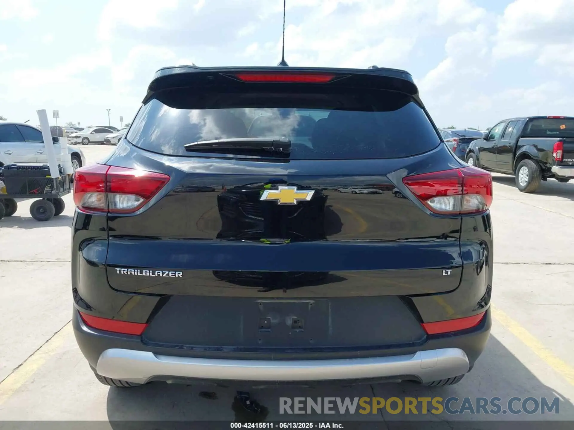 15 Photograph of a damaged car KL79MPS27PB081108 CHEVROLET TRAILBLAZER 2023