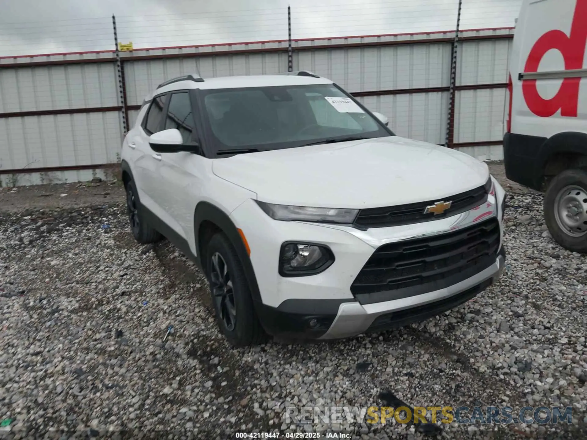 1 Photograph of a damaged car KL79MPS28PB092022 CHEVROLET TRAILBLAZER 2023