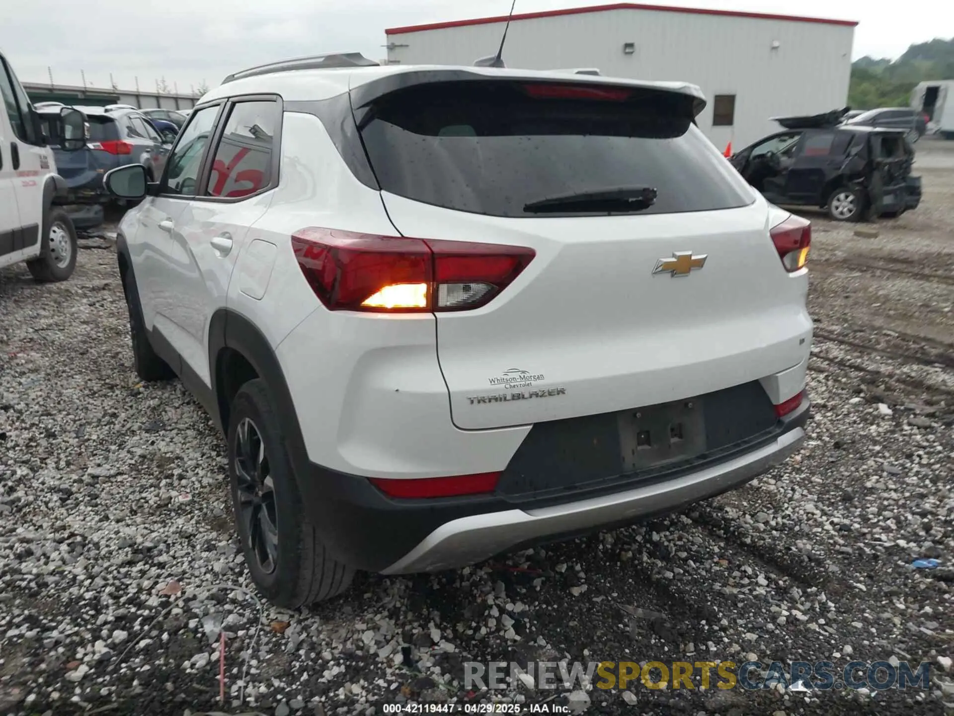 3 Photograph of a damaged car KL79MPS28PB092022 CHEVROLET TRAILBLAZER 2023