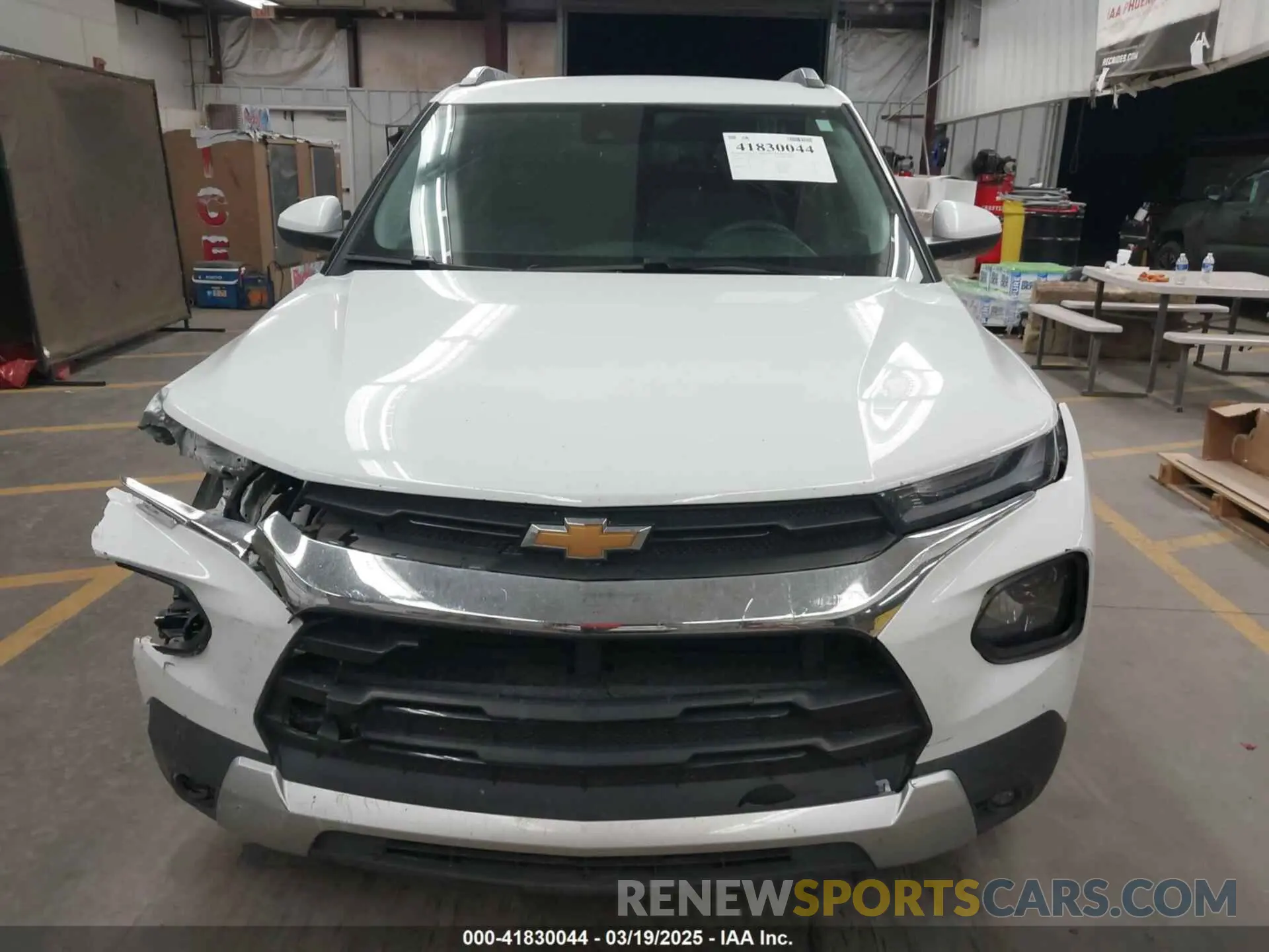 12 Photograph of a damaged car KL79MPS2XPB183406 CHEVROLET TRAILBLAZER 2023