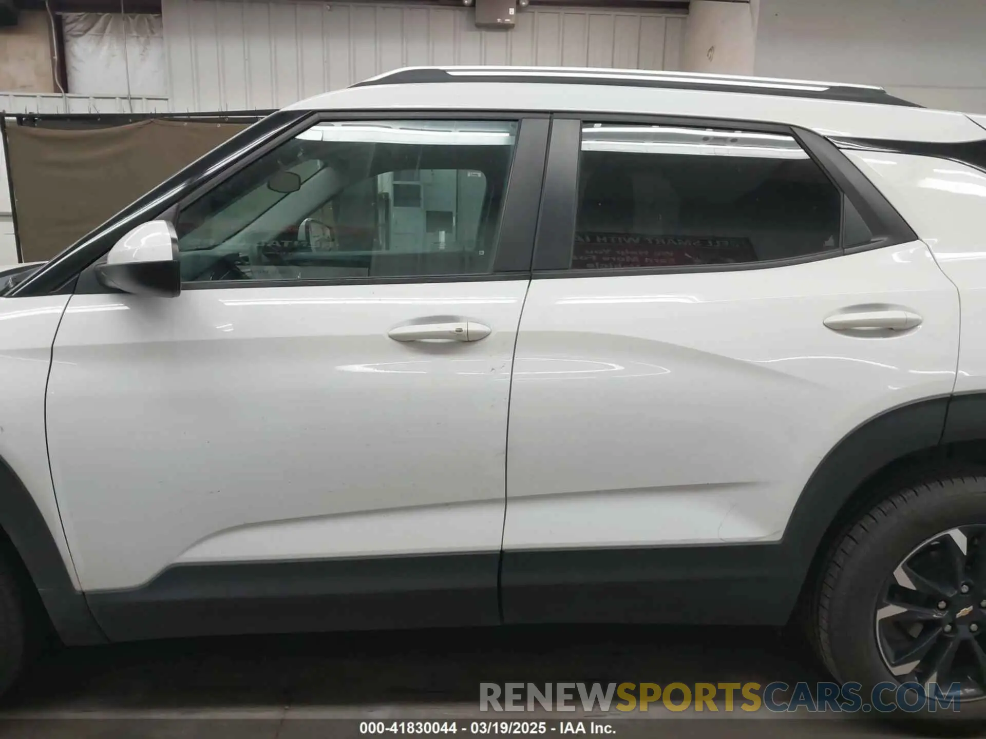14 Photograph of a damaged car KL79MPS2XPB183406 CHEVROLET TRAILBLAZER 2023