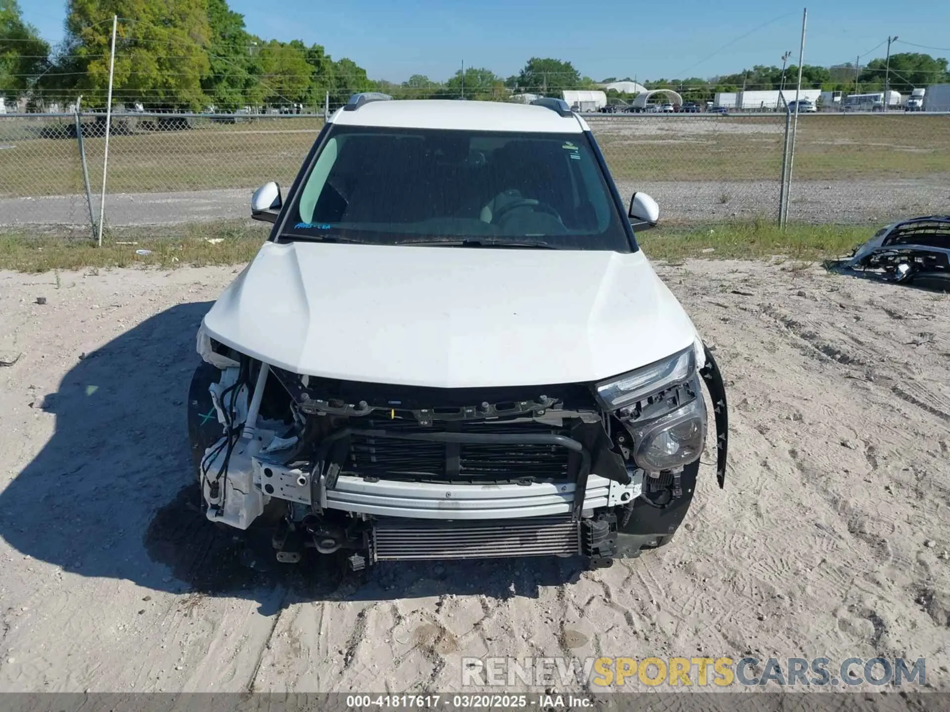 13 Photograph of a damaged car KL79MPSL1PB001892 CHEVROLET TRAILBLAZER 2023