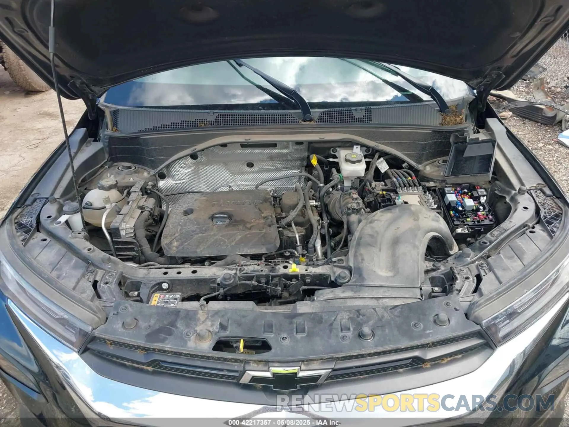 10 Photograph of a damaged car KL79MPSL2PB167239 CHEVROLET TRAILBLAZER 2023