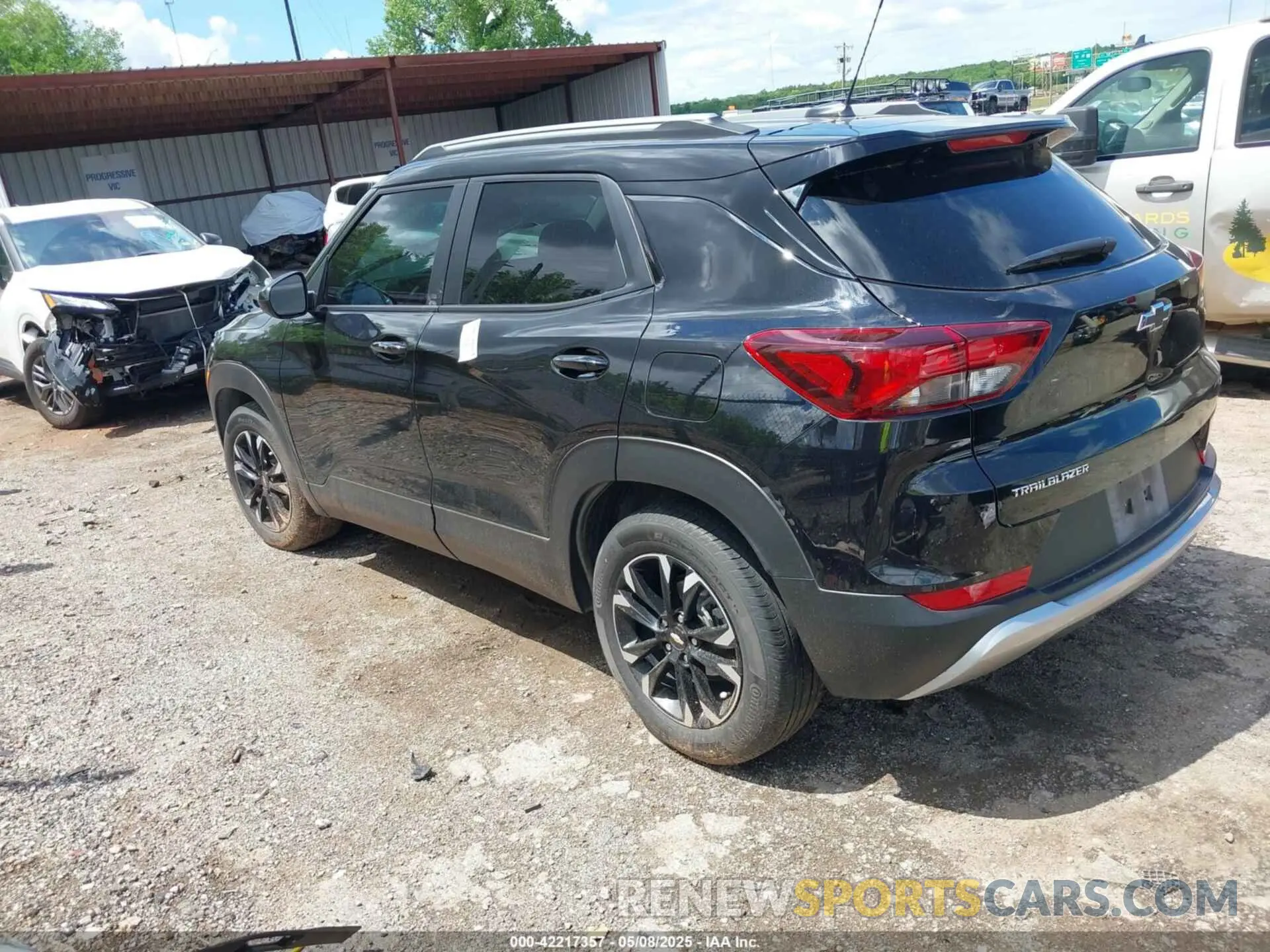 3 Photograph of a damaged car KL79MPSL2PB167239 CHEVROLET TRAILBLAZER 2023