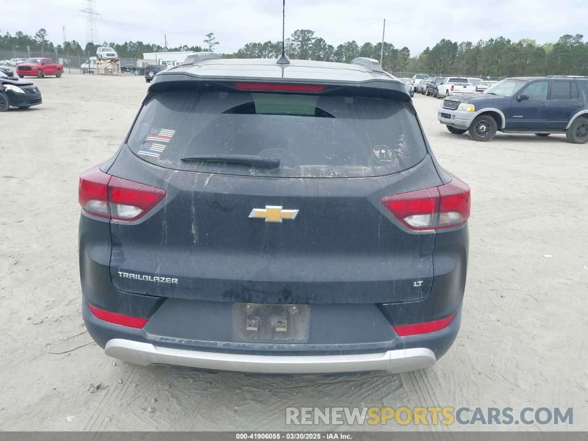16 Photograph of a damaged car KL79MPSL6PB155515 CHEVROLET TRAILBLAZER 2023