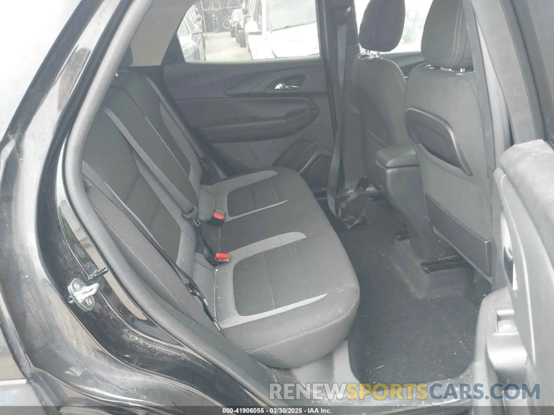 8 Photograph of a damaged car KL79MPSL6PB155515 CHEVROLET TRAILBLAZER 2023