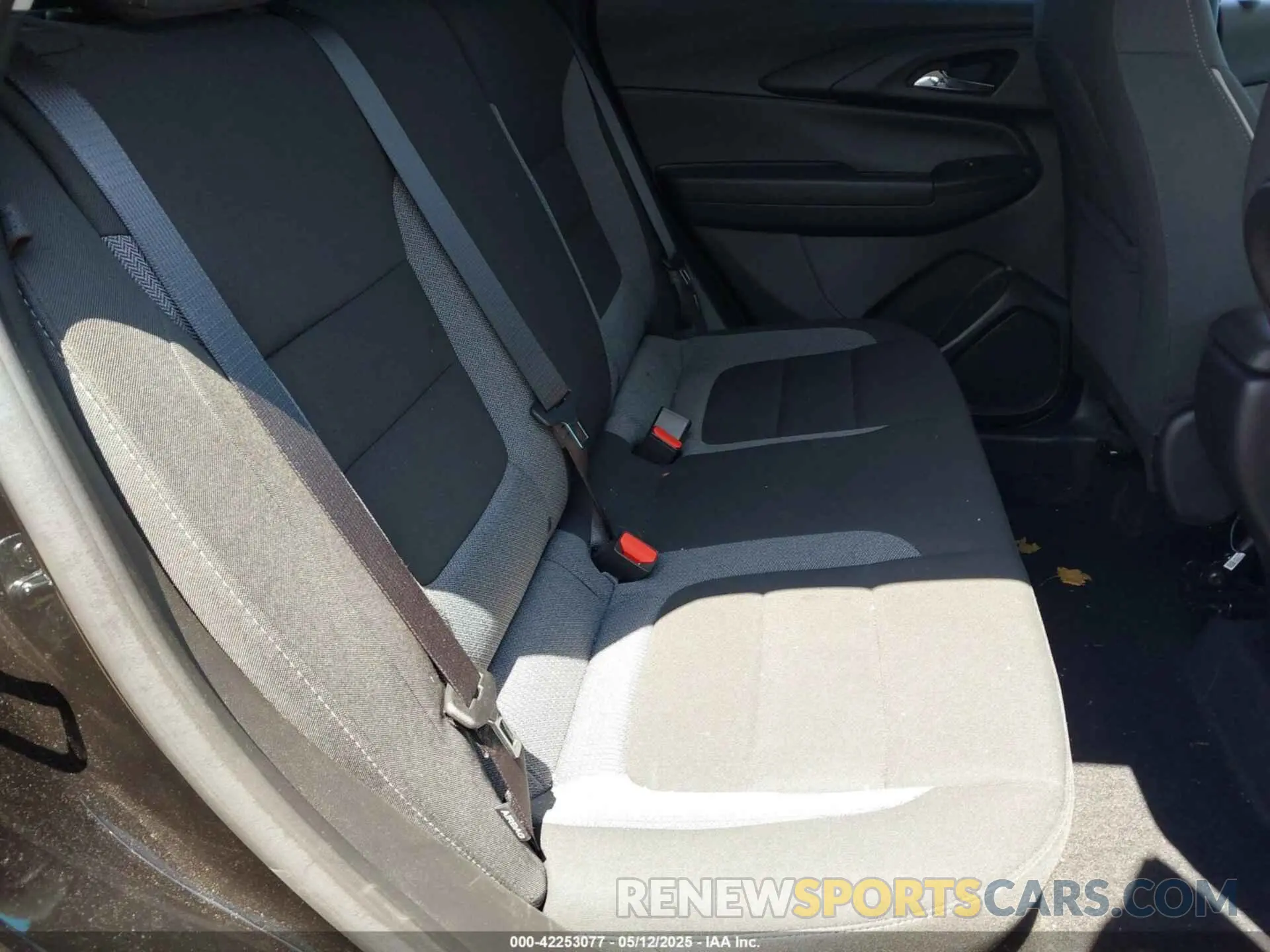 8 Photograph of a damaged car KL79MPSL8PB080333 CHEVROLET TRAILBLAZER 2023