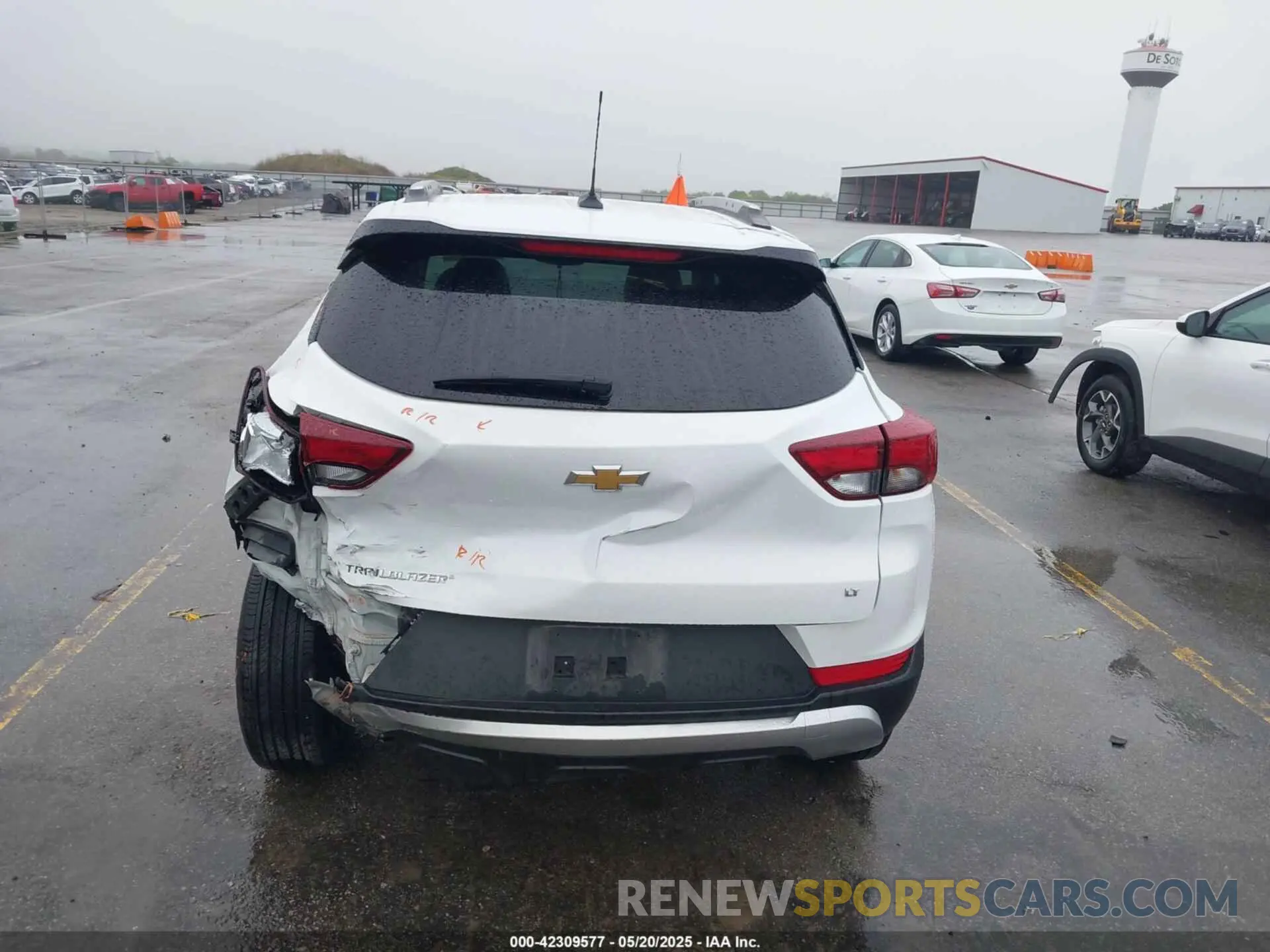 6 Photograph of a damaged car KL79MPSL9PB151586 CHEVROLET TRAILBLAZER 2023