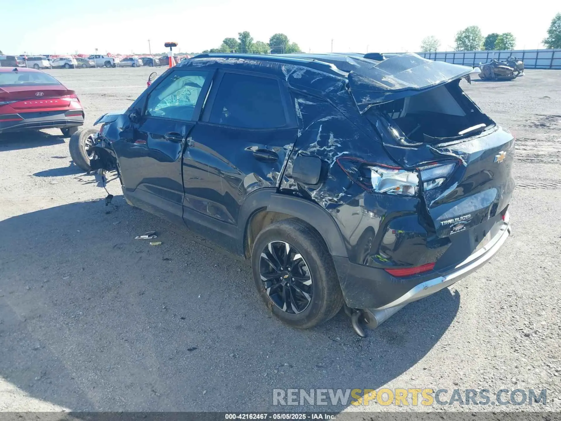 3 Photograph of a damaged car KL79MPSL9PB178562 CHEVROLET TRAILBLAZER 2023