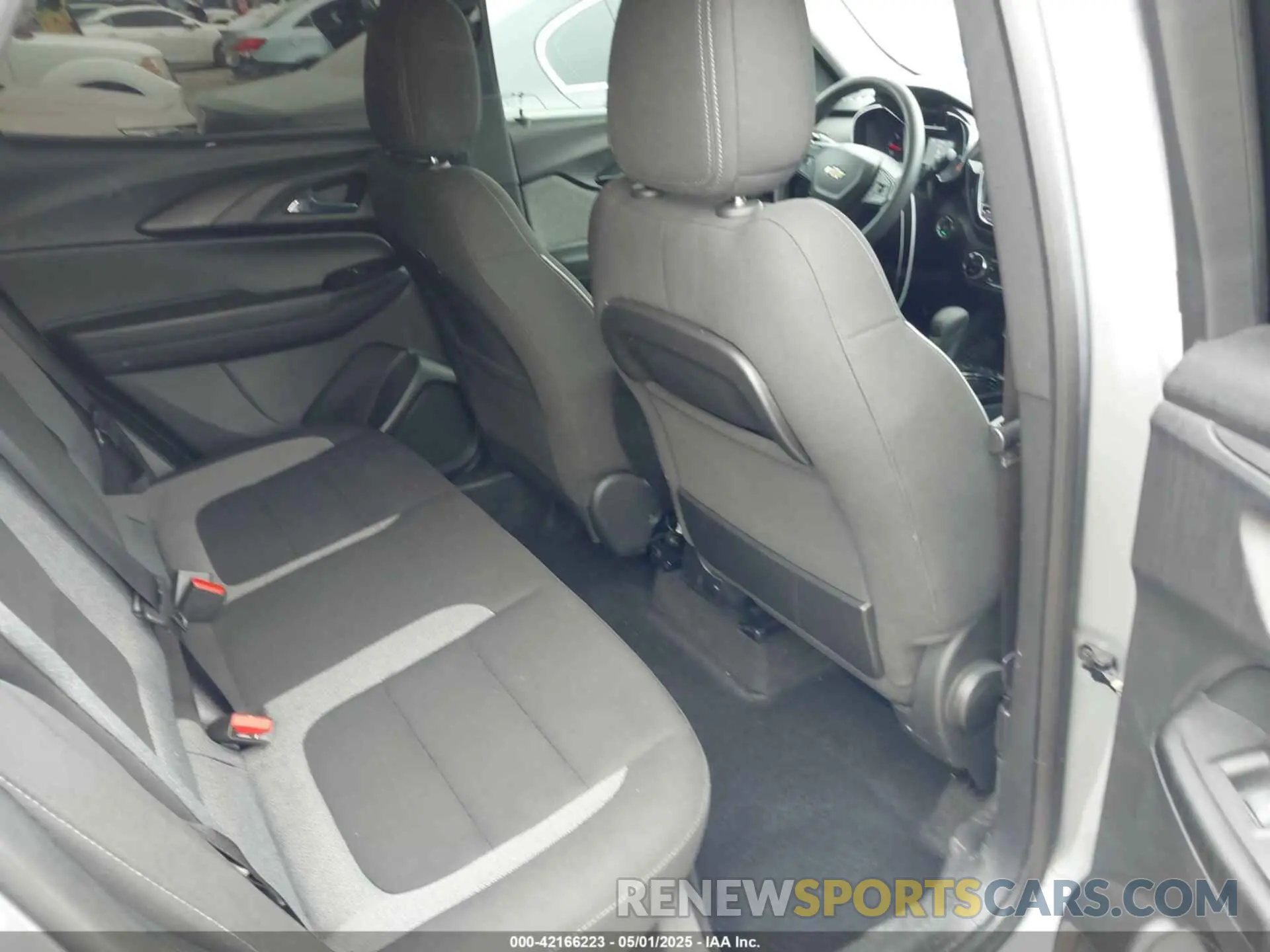 8 Photograph of a damaged car KL79MPSL9PB181879 CHEVROLET TRAILBLAZER 2023