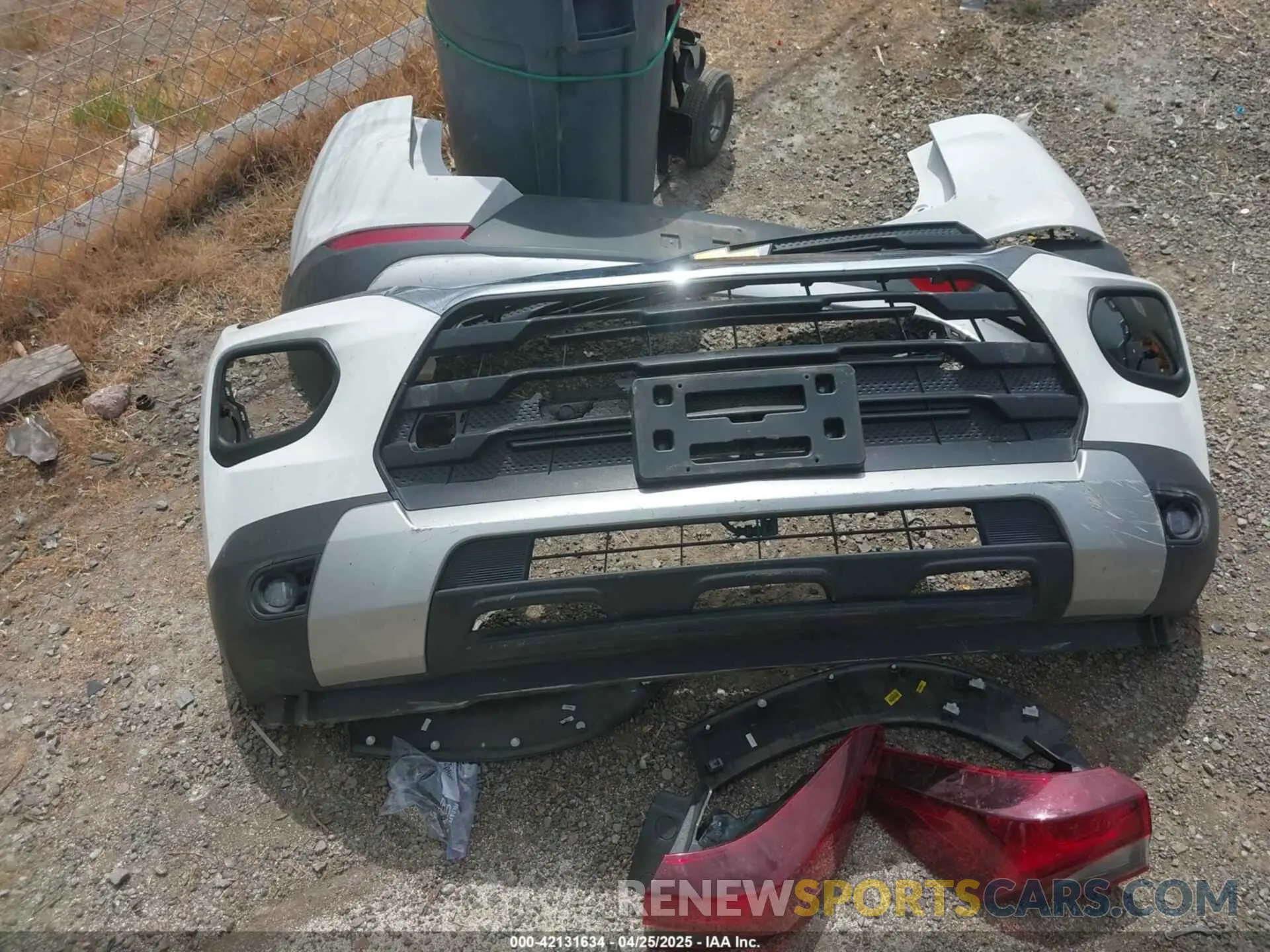 12 Photograph of a damaged car KL79MRSL0PB182561 CHEVROLET TRAILBLAZER 2023