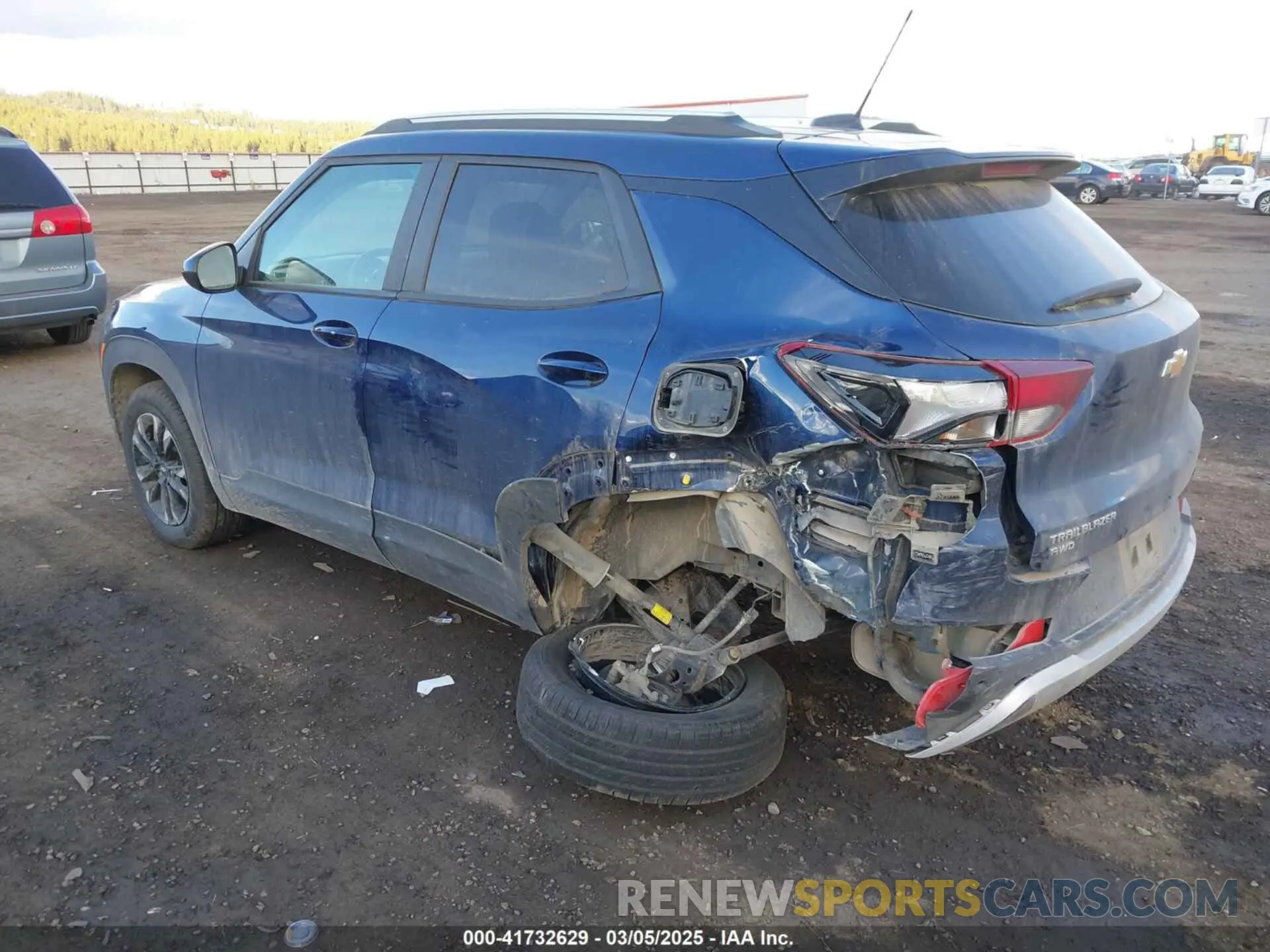 3 Photograph of a damaged car KL79MRSL1PB027484 CHEVROLET TRAILBLAZER 2023