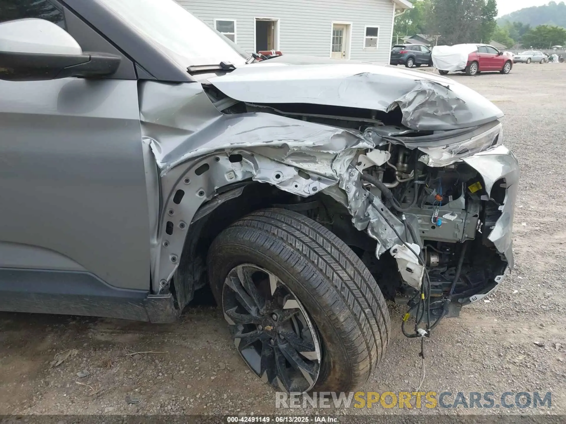 17 Photograph of a damaged car KL79MRSL3PB046652 CHEVROLET TRAILBLAZER 2023