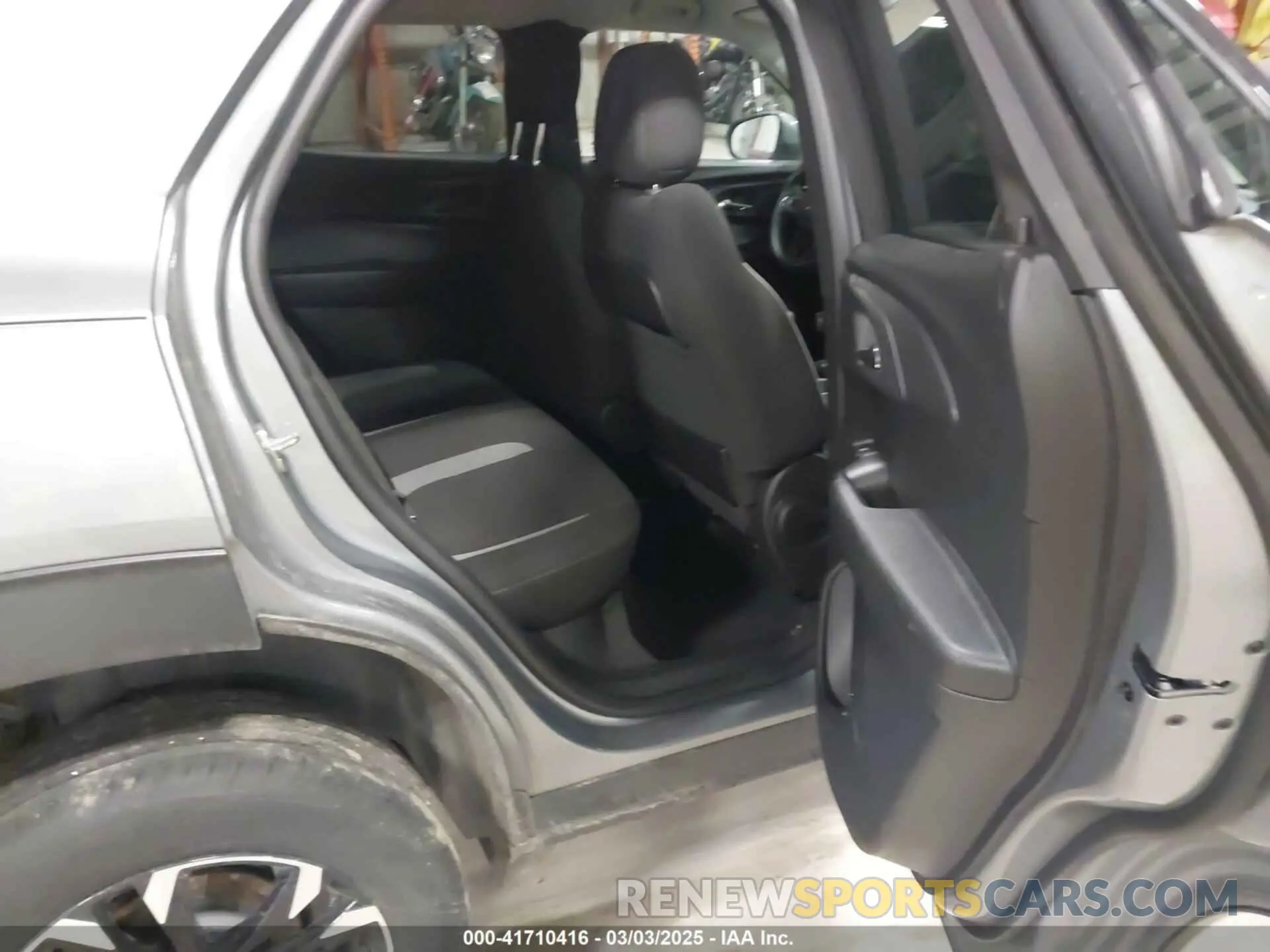 8 Photograph of a damaged car KL79MRSL3PB206531 CHEVROLET TRAILBLAZER 2023