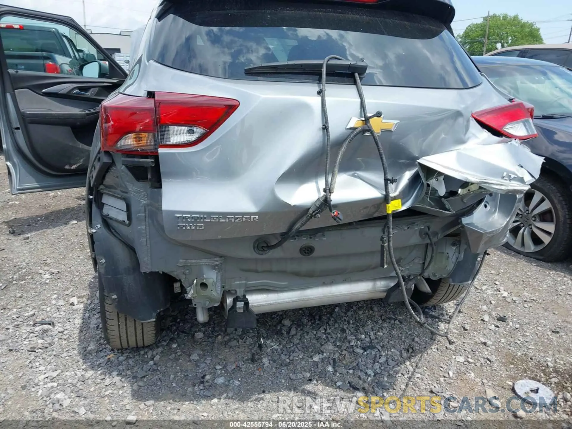 6 Photograph of a damaged car KL79MRSL5PB144078 CHEVROLET TRAILBLAZER 2023