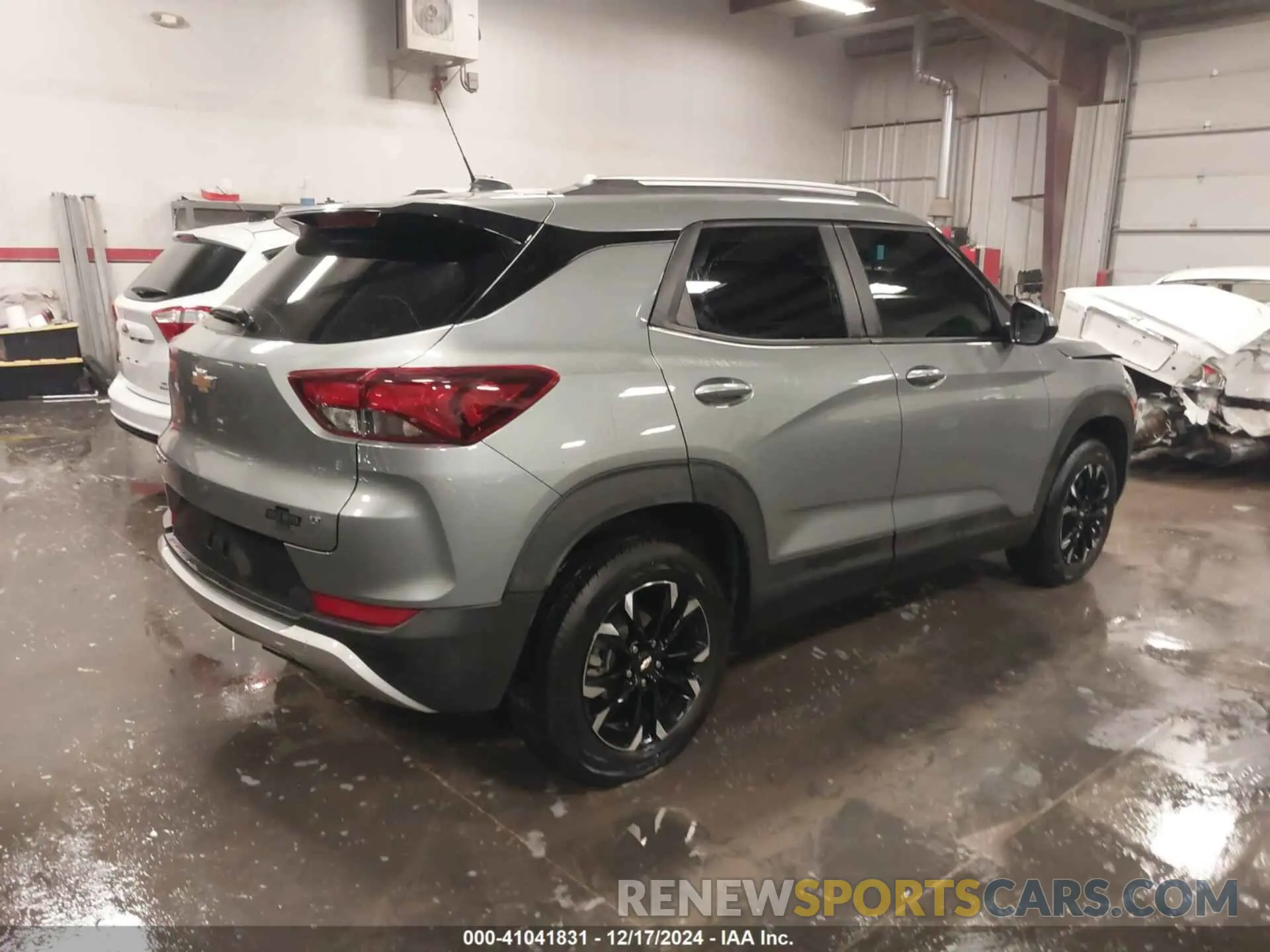 4 Photograph of a damaged car KL79MRSL9PB218747 CHEVROLET TRAILBLAZER 2023