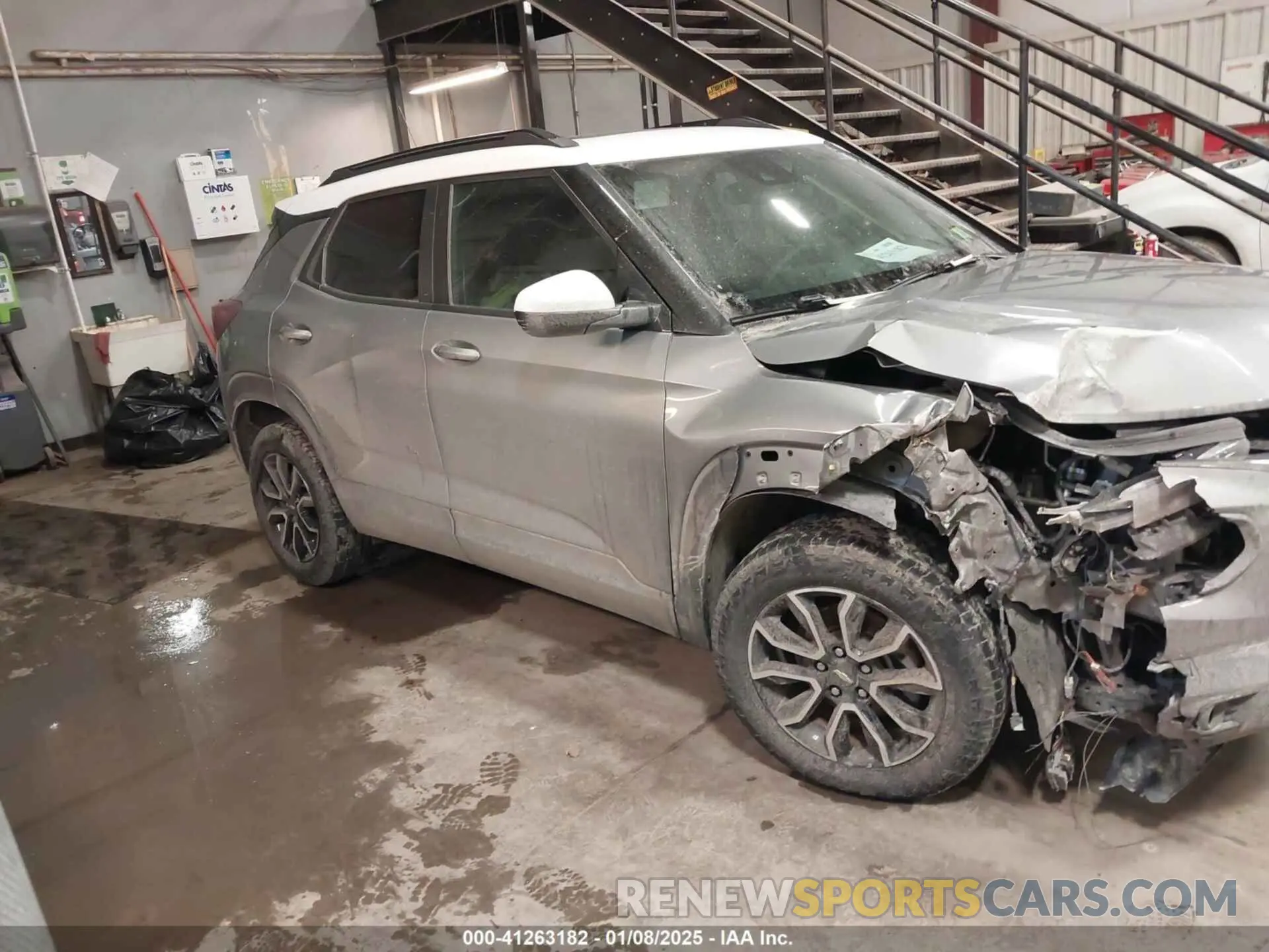 13 Photograph of a damaged car KL79MSSL0PB015625 CHEVROLET TRAILBLAZER 2023