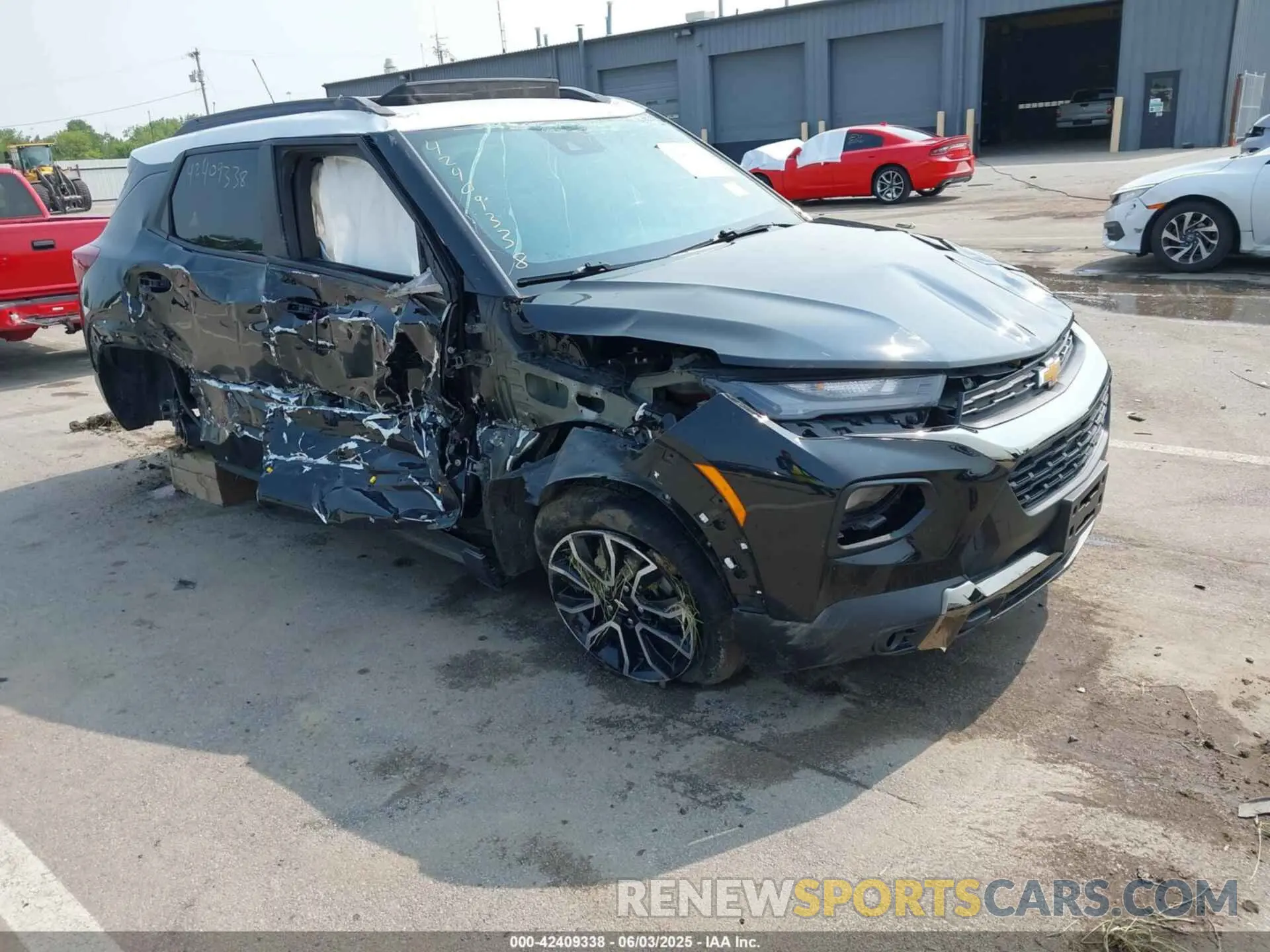 1 Photograph of a damaged car KL79MSSL8PB052177 CHEVROLET TRAILBLAZER 2023