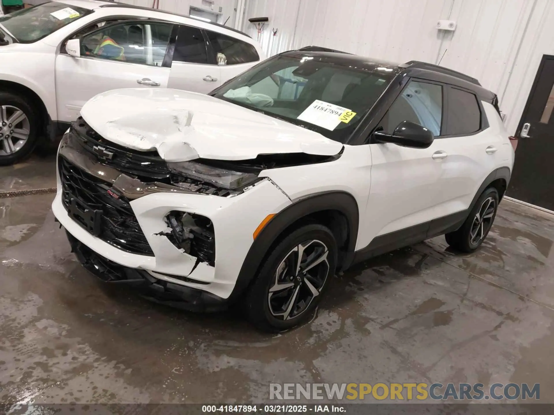 2 Photograph of a damaged car KL79MTSL1PB114699 CHEVROLET TRAILBLAZER 2023