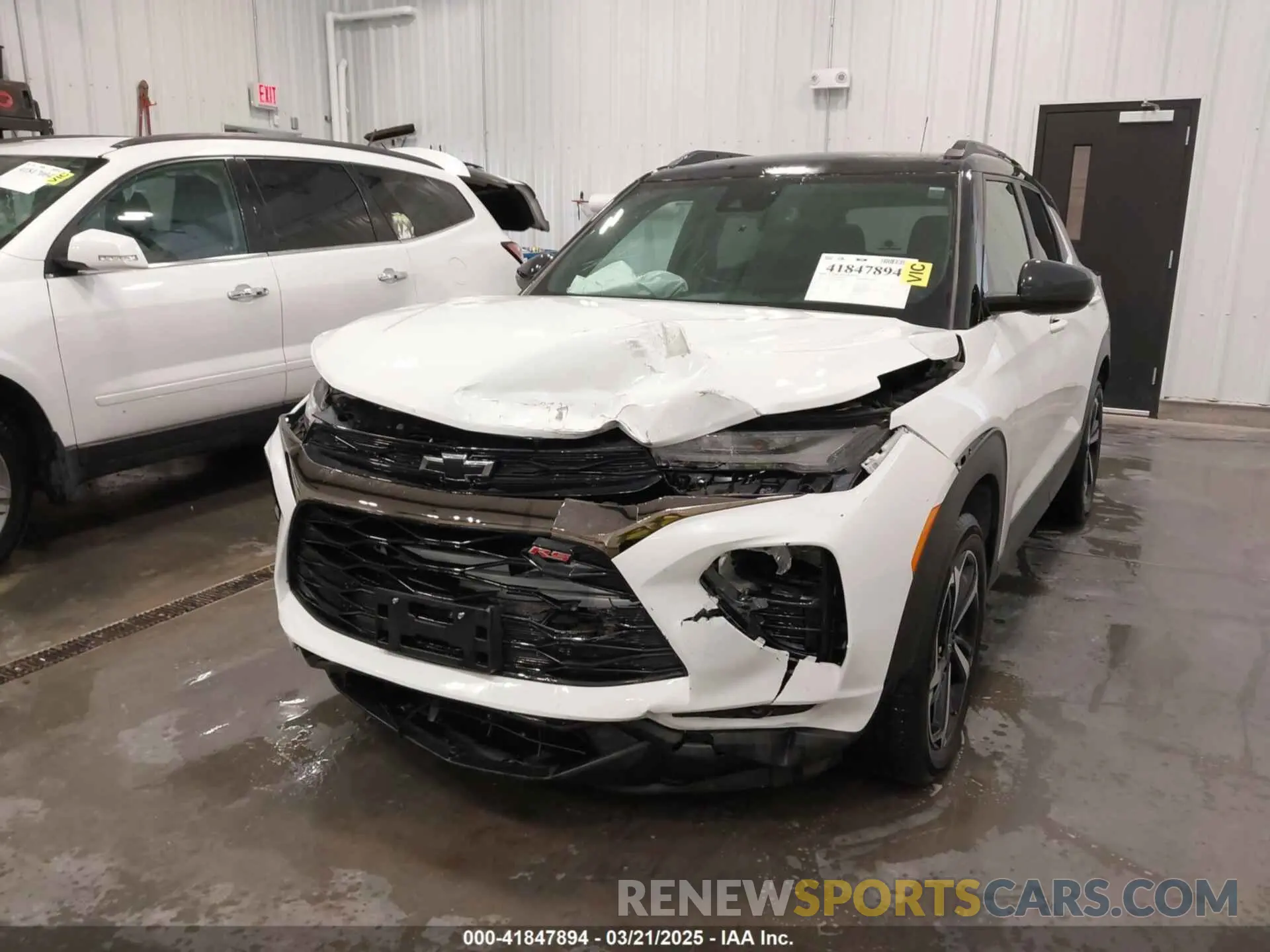6 Photograph of a damaged car KL79MTSL1PB114699 CHEVROLET TRAILBLAZER 2023