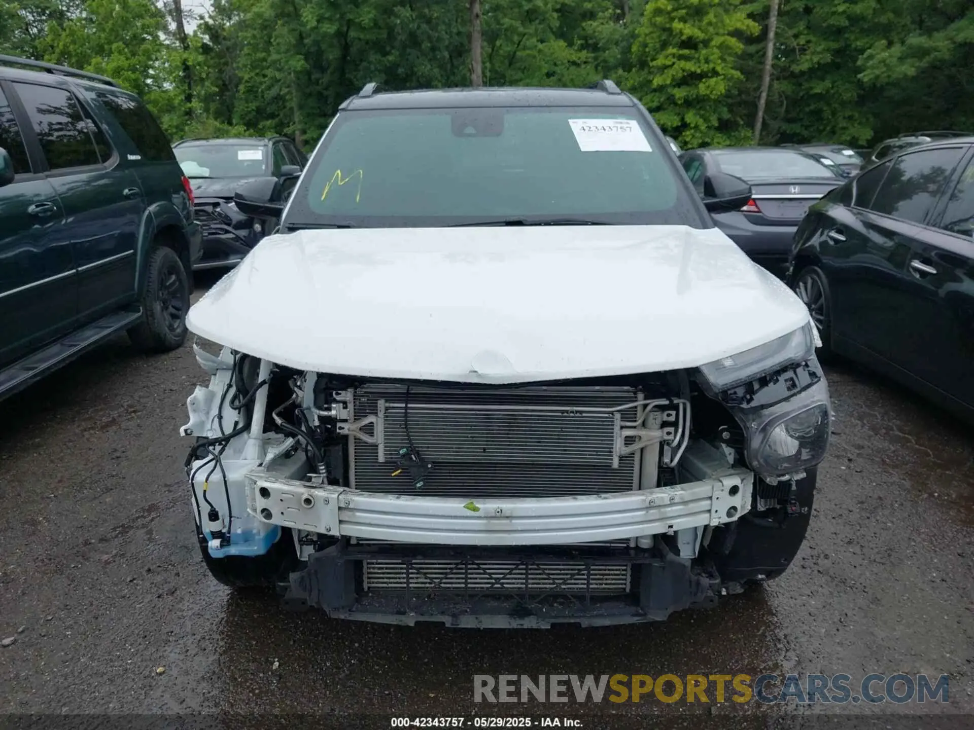12 Photograph of a damaged car KL79MTSL3PB083875 CHEVROLET TRAILBLAZER 2023
