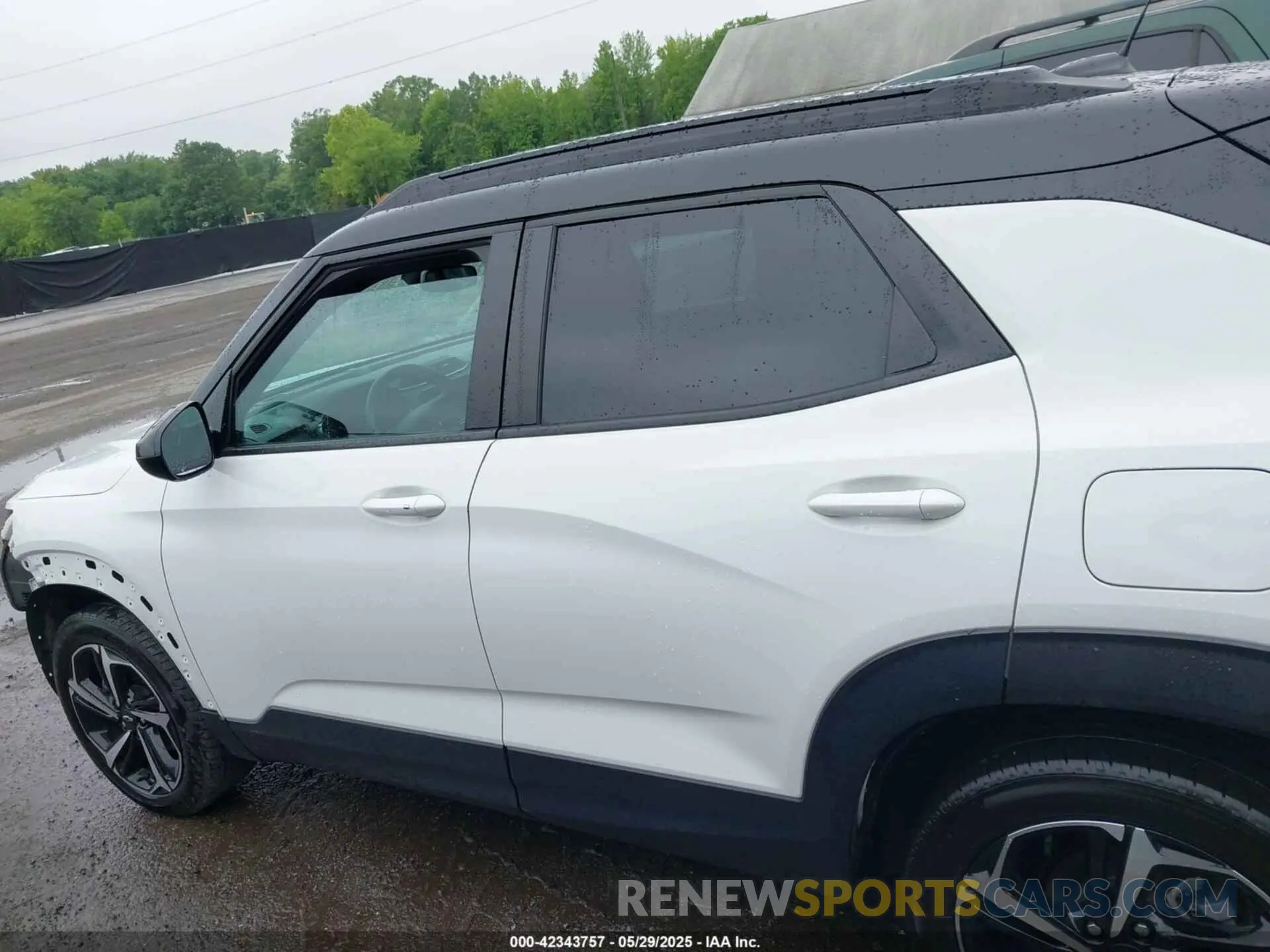 14 Photograph of a damaged car KL79MTSL3PB083875 CHEVROLET TRAILBLAZER 2023