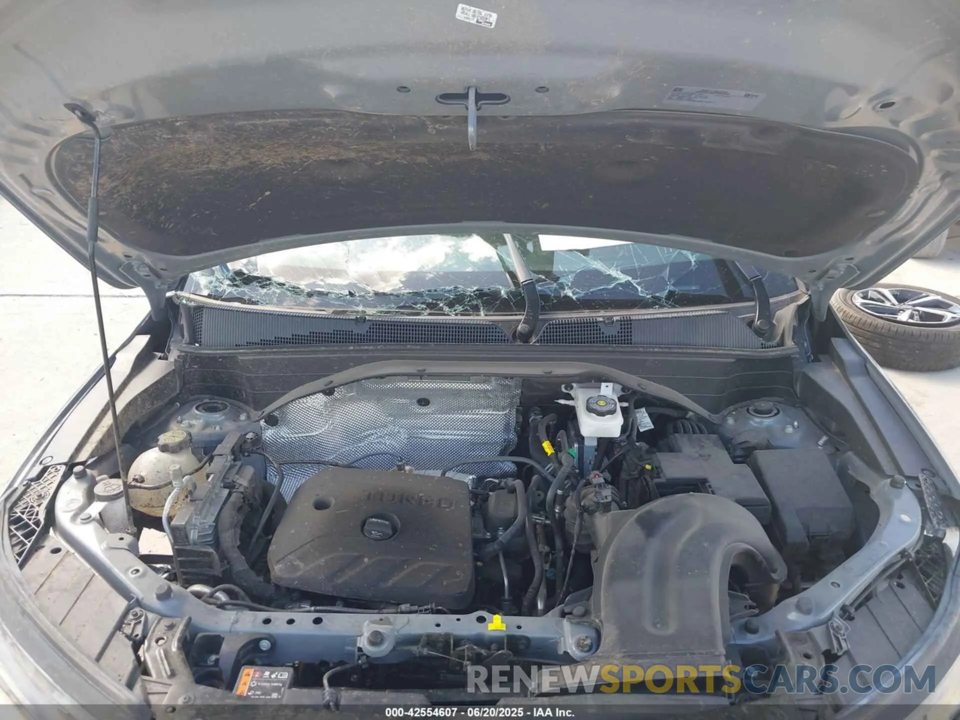 10 Photograph of a damaged car KL79MTSL3PB214206 CHEVROLET TRAILBLAZER 2023