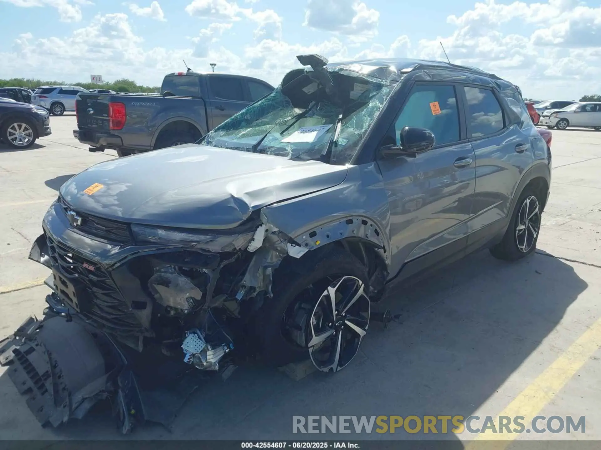 2 Photograph of a damaged car KL79MTSL3PB214206 CHEVROLET TRAILBLAZER 2023