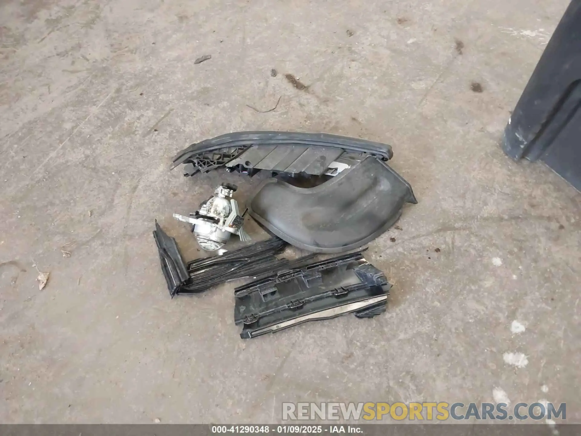 12 Photograph of a damaged car KL79MTSL5PB178499 CHEVROLET TRAILBLAZER 2023