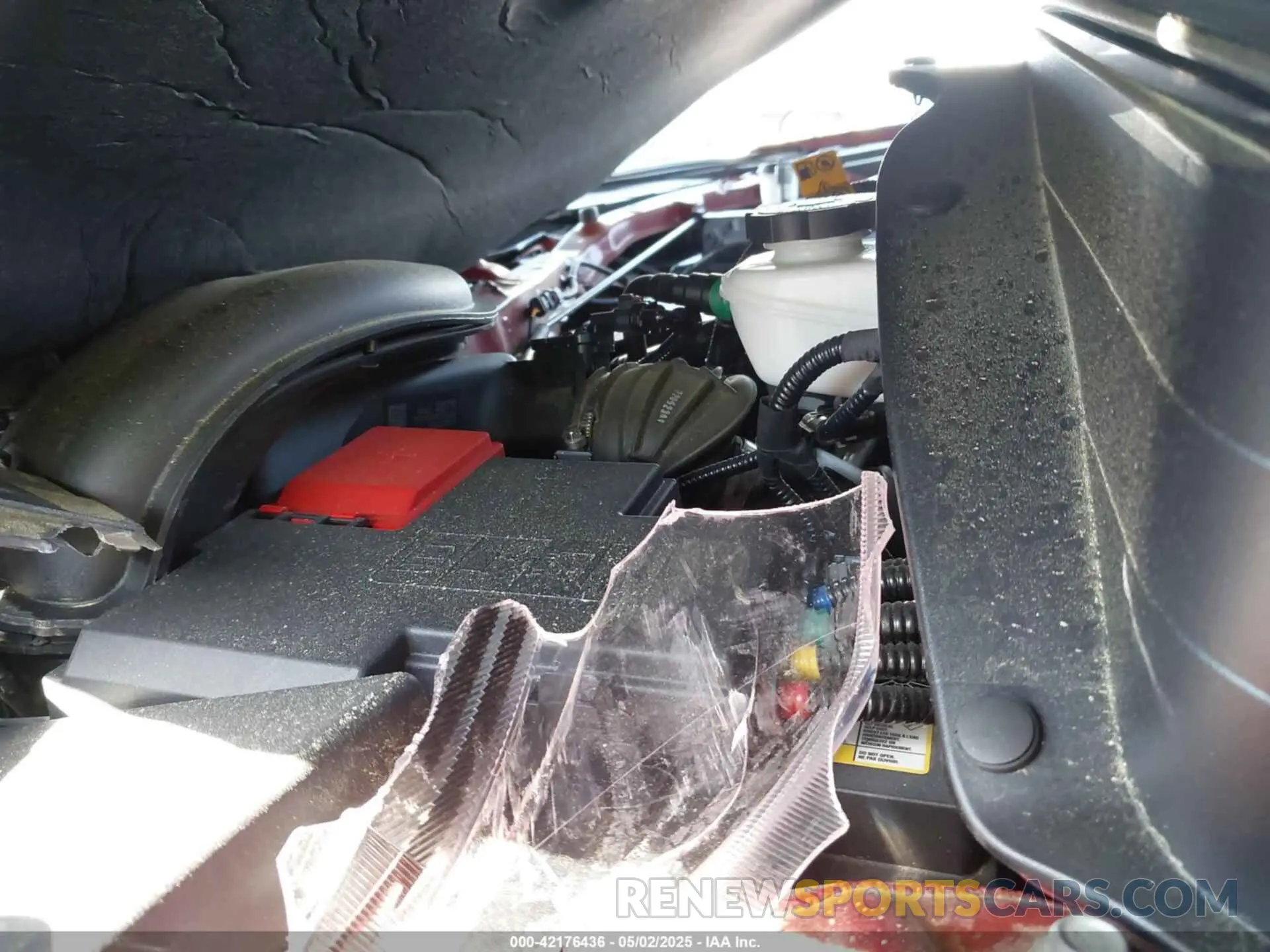 10 Photograph of a damaged car KL79MTSL8PB008833 CHEVROLET TRAILBLAZER 2023