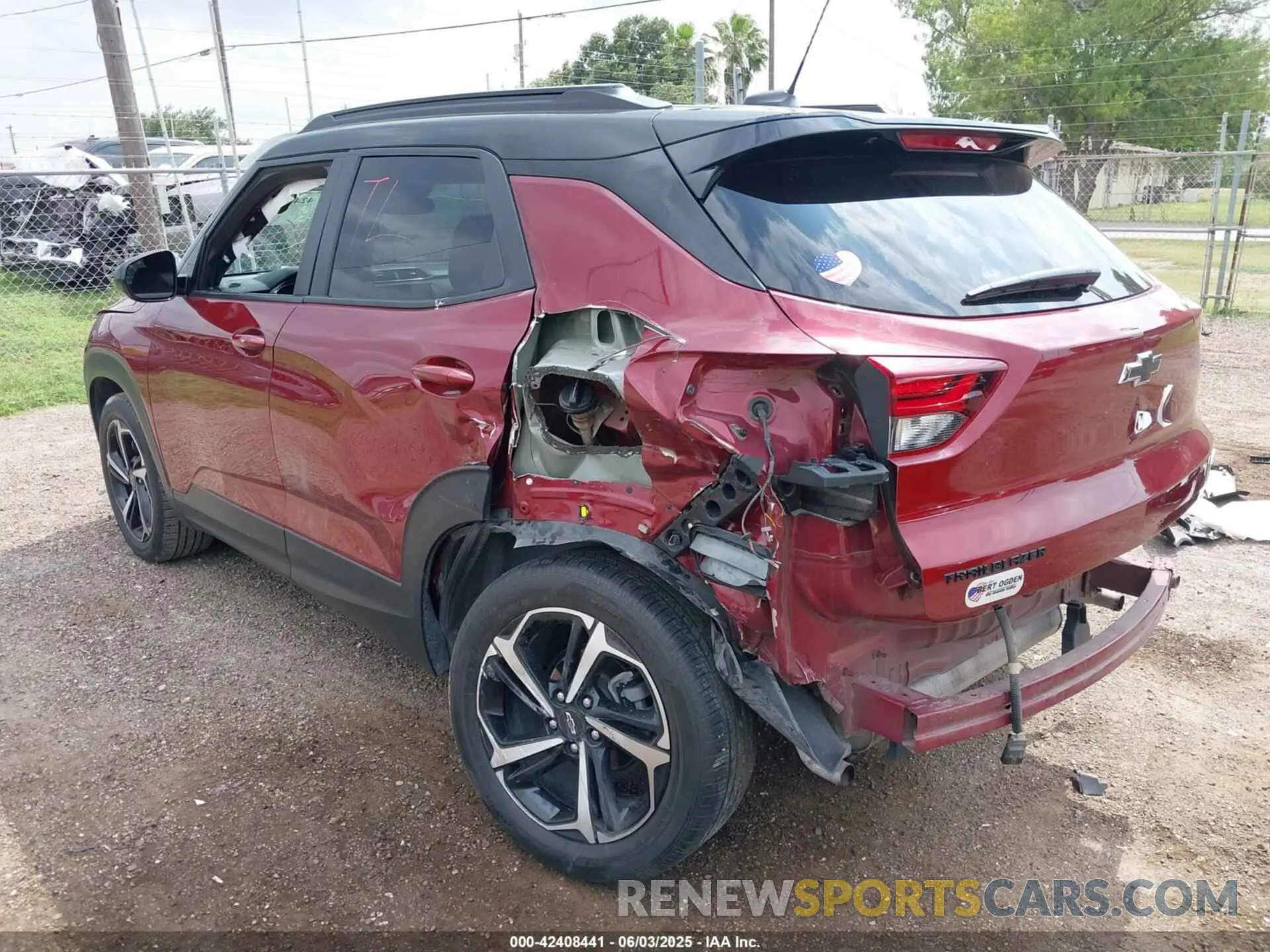 3 Photograph of a damaged car KL79MTSLXPB079533 CHEVROLET TRAILBLAZER 2023