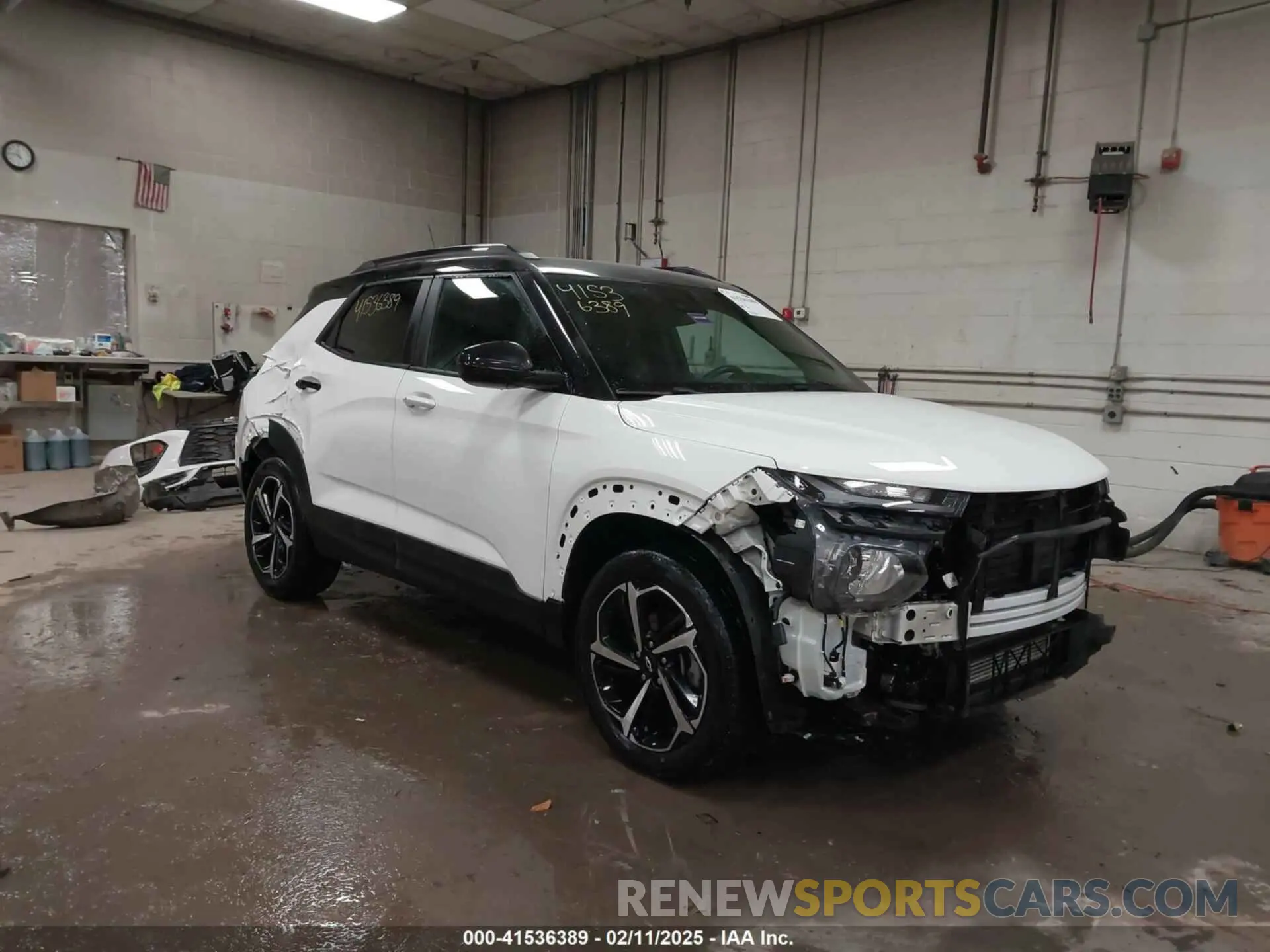 1 Photograph of a damaged car KL79MUSL0PB066943 CHEVROLET TRAILBLAZER 2023