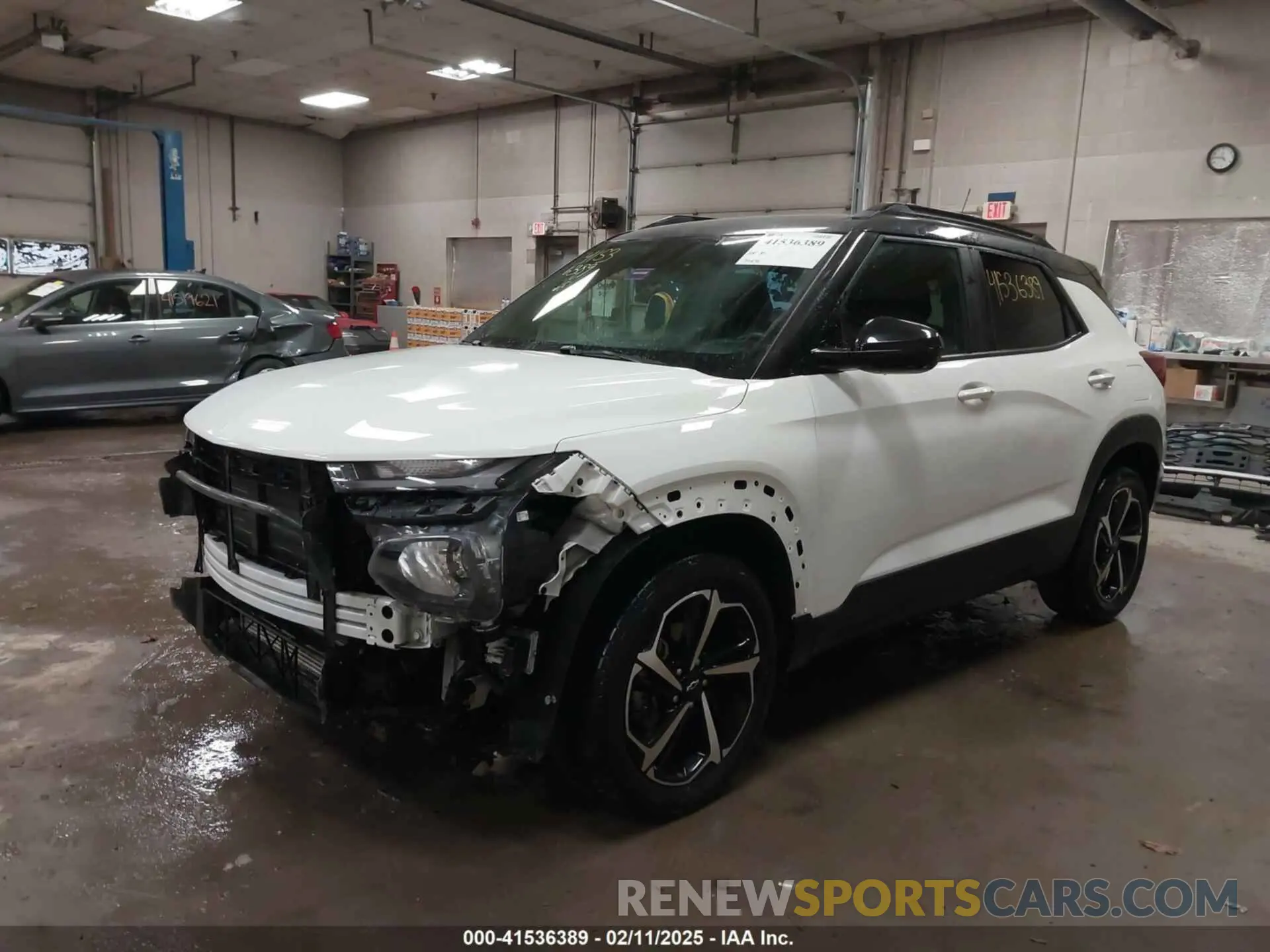 2 Photograph of a damaged car KL79MUSL0PB066943 CHEVROLET TRAILBLAZER 2023
