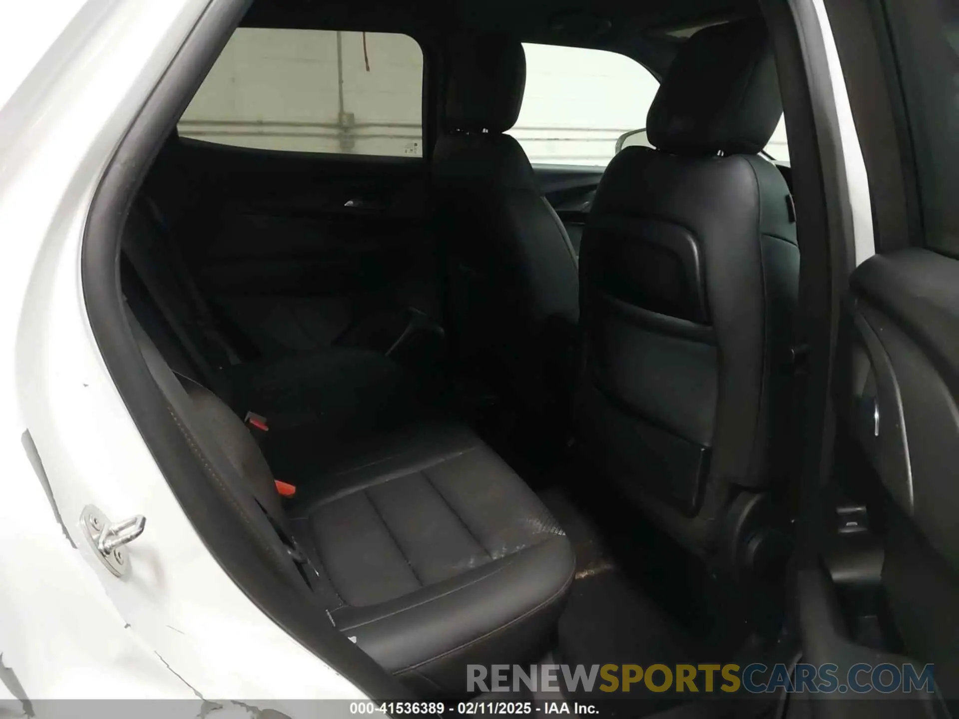 8 Photograph of a damaged car KL79MUSL0PB066943 CHEVROLET TRAILBLAZER 2023