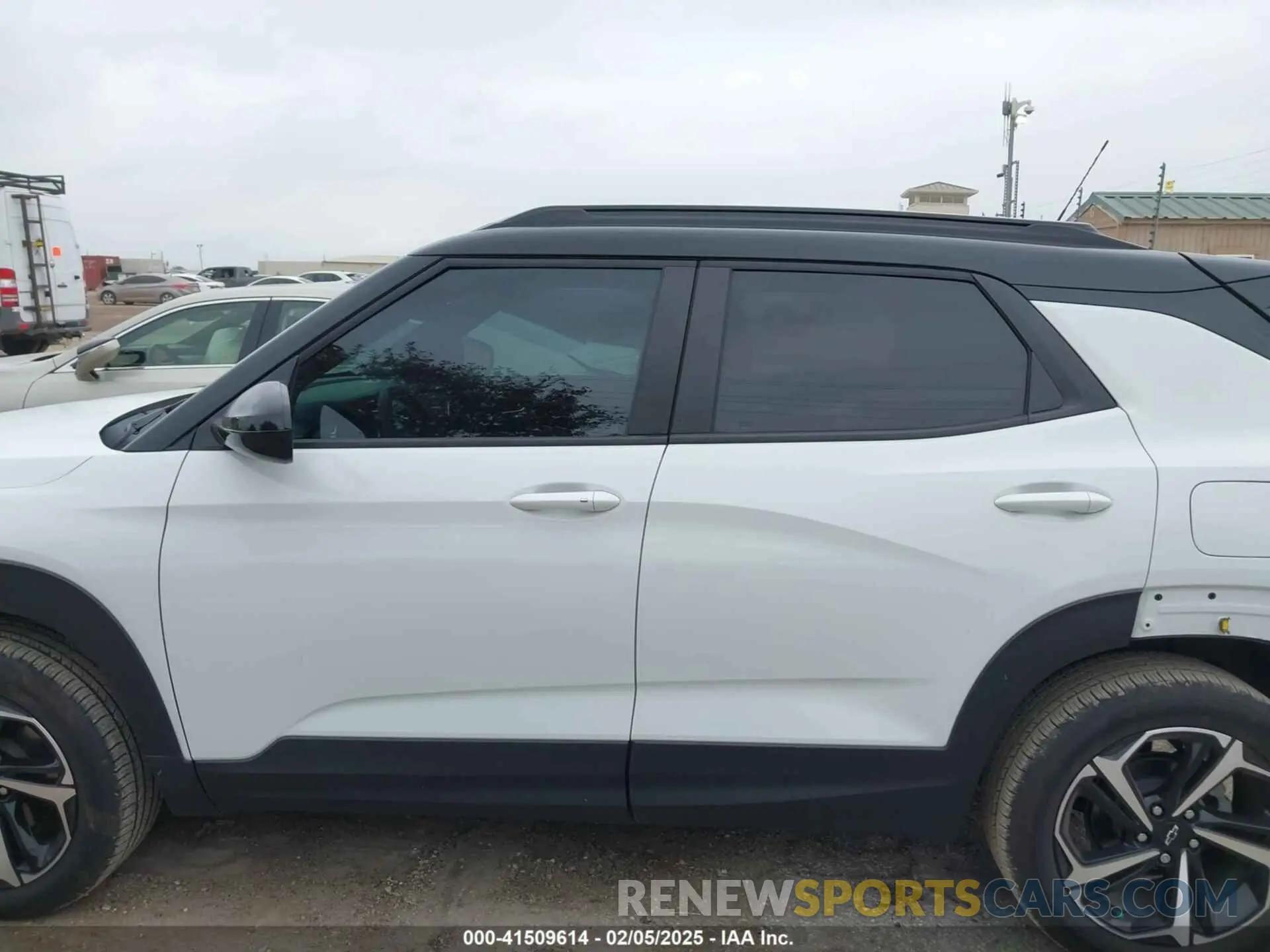 15 Photograph of a damaged car KL79MUSL3PB218665 CHEVROLET TRAILBLAZER 2023
