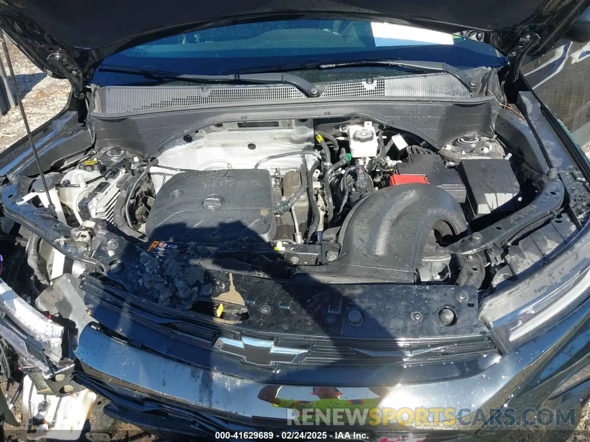 10 Photograph of a damaged car KL79MUSL5PB173647 CHEVROLET TRAILBLAZER 2023