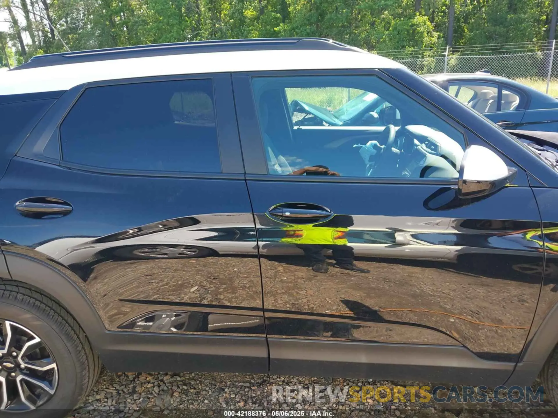 13 Photograph of a damaged car KL79MVSL3PB068482 CHEVROLET TRAILBLAZER 2023