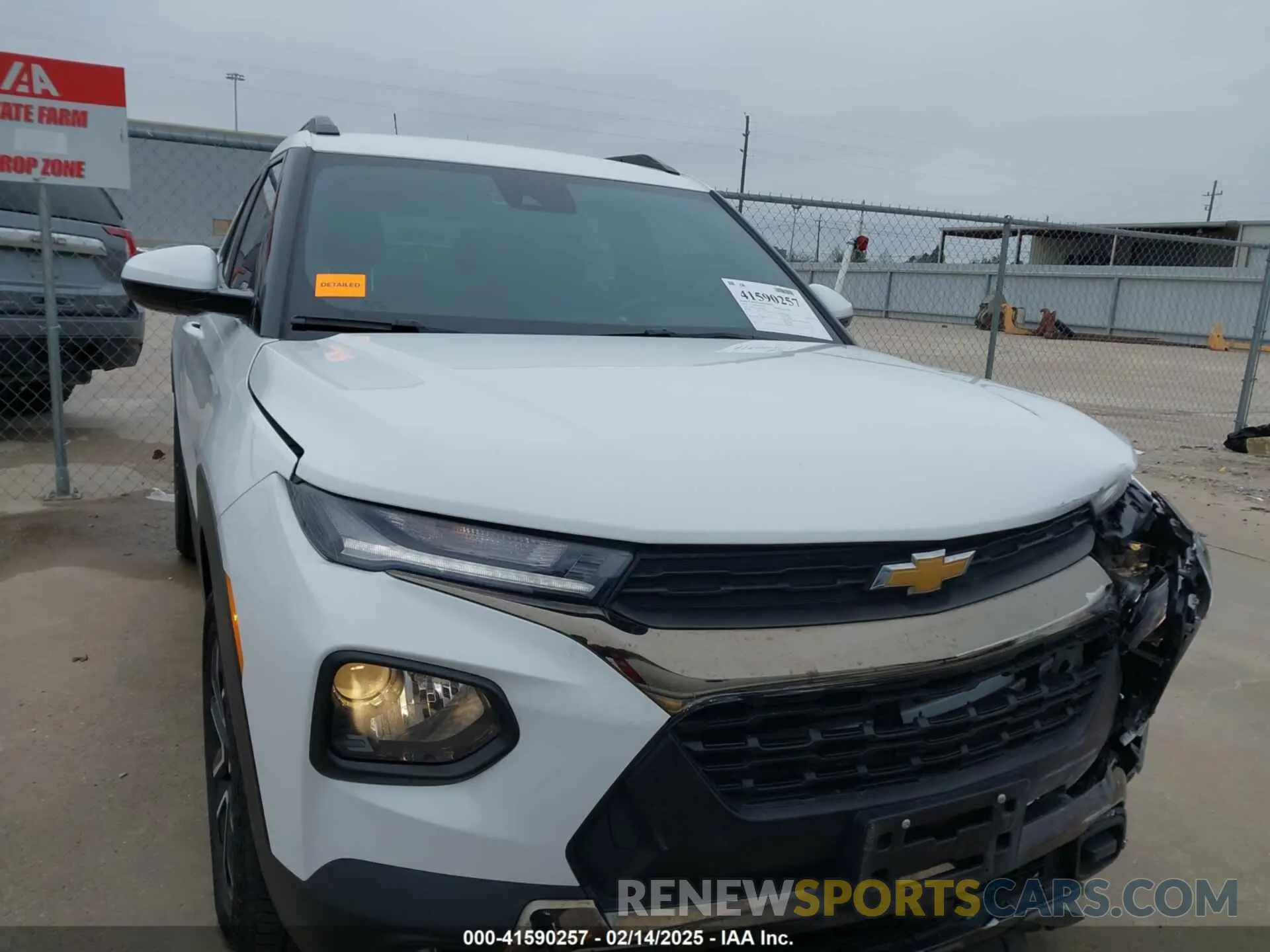 12 Photograph of a damaged car KL79MVSL5PB069830 CHEVROLET TRAILBLAZER 2023