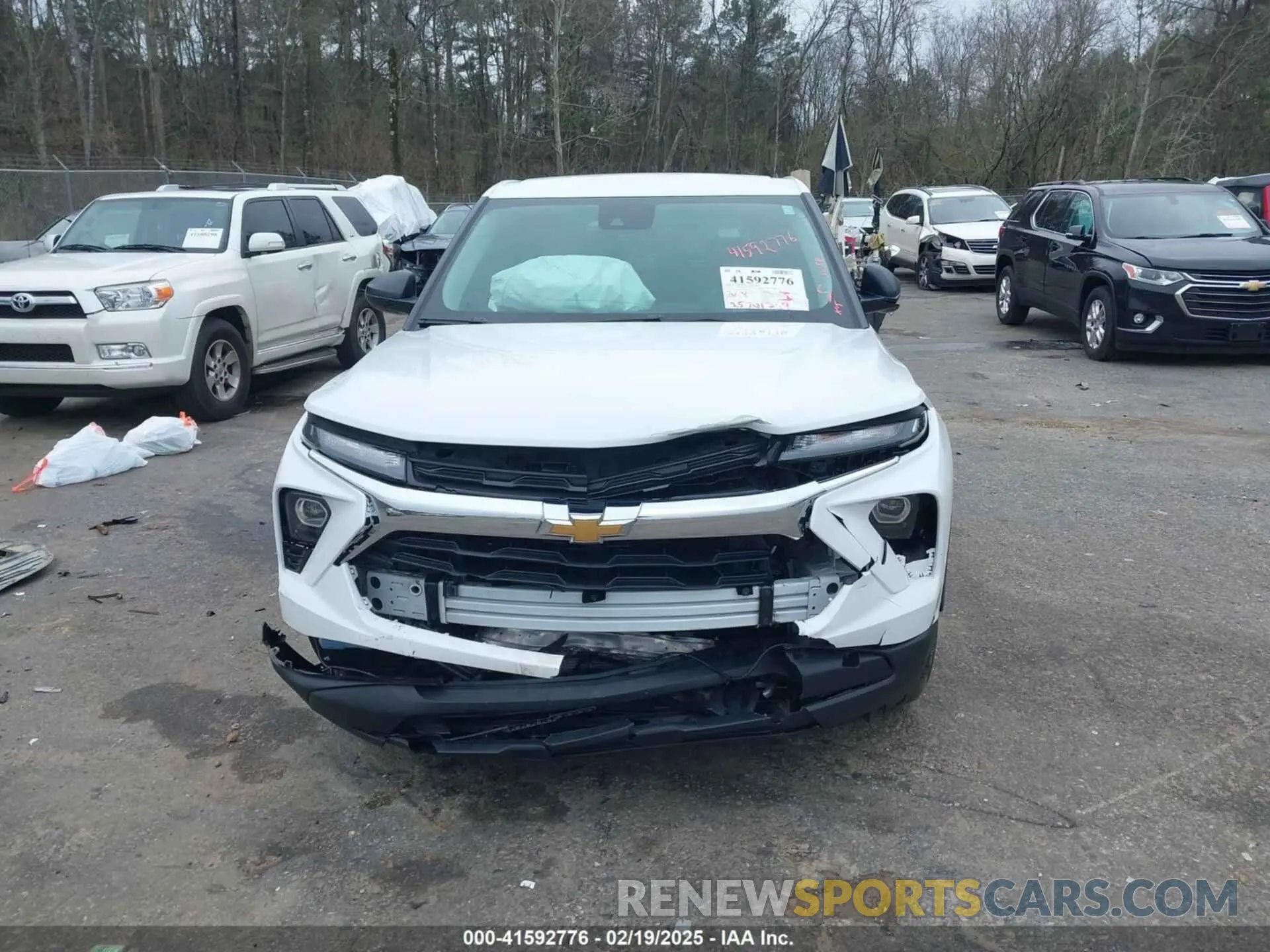 12 Photograph of a damaged car KL79MMS23RB080183 CHEVROLET TRAILBLAZER 2024