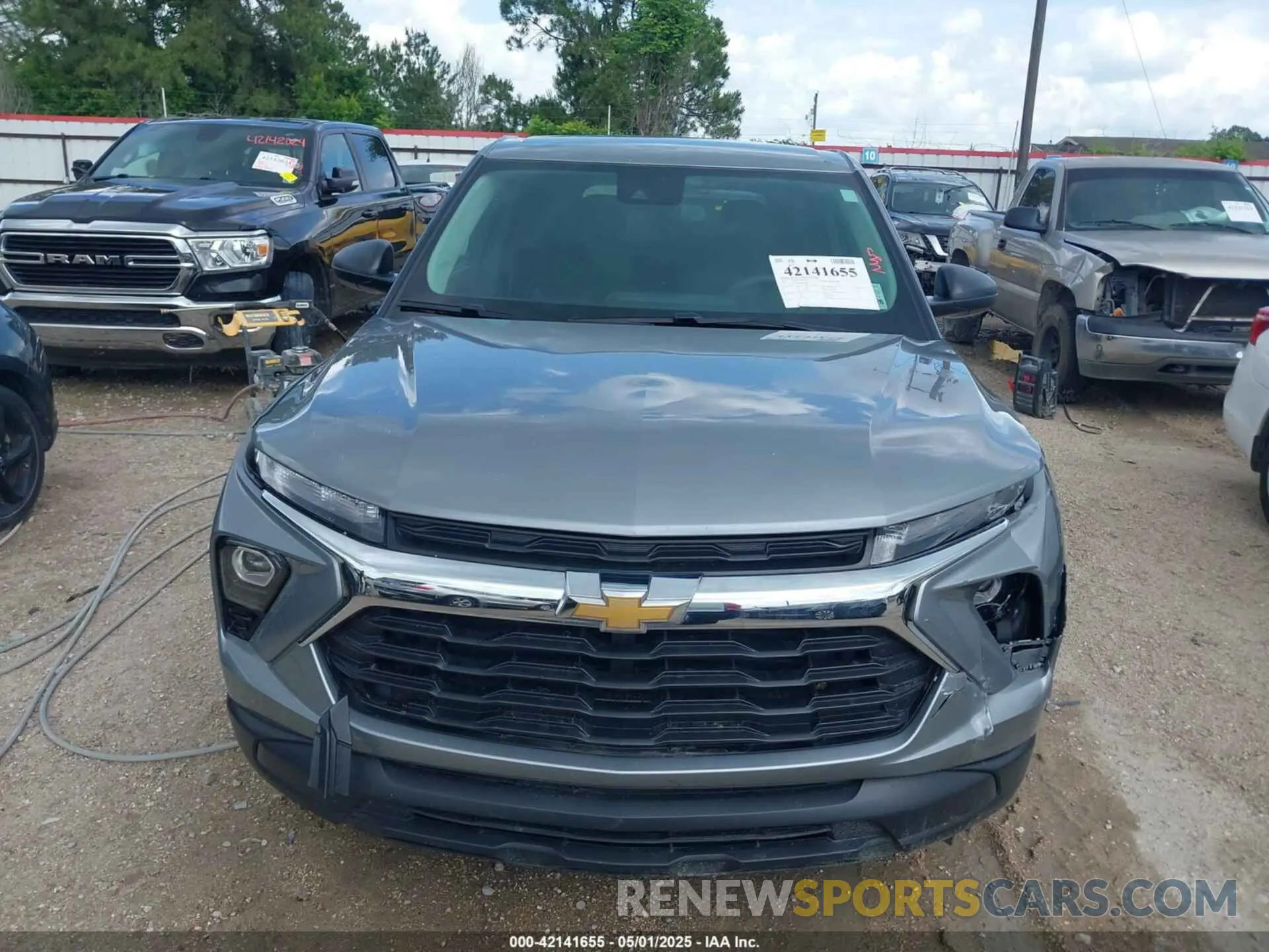 12 Photograph of a damaged car KL79MMSL4RB069444 CHEVROLET TRAILBLAZER 2024
