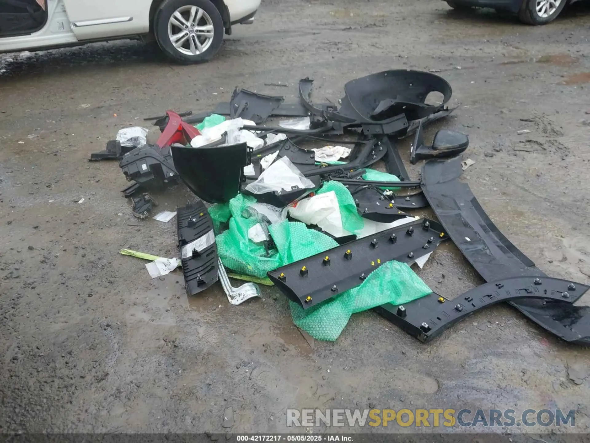 12 Photograph of a damaged car KL79MNSL9RB160604 CHEVROLET TRAILBLAZER 2024