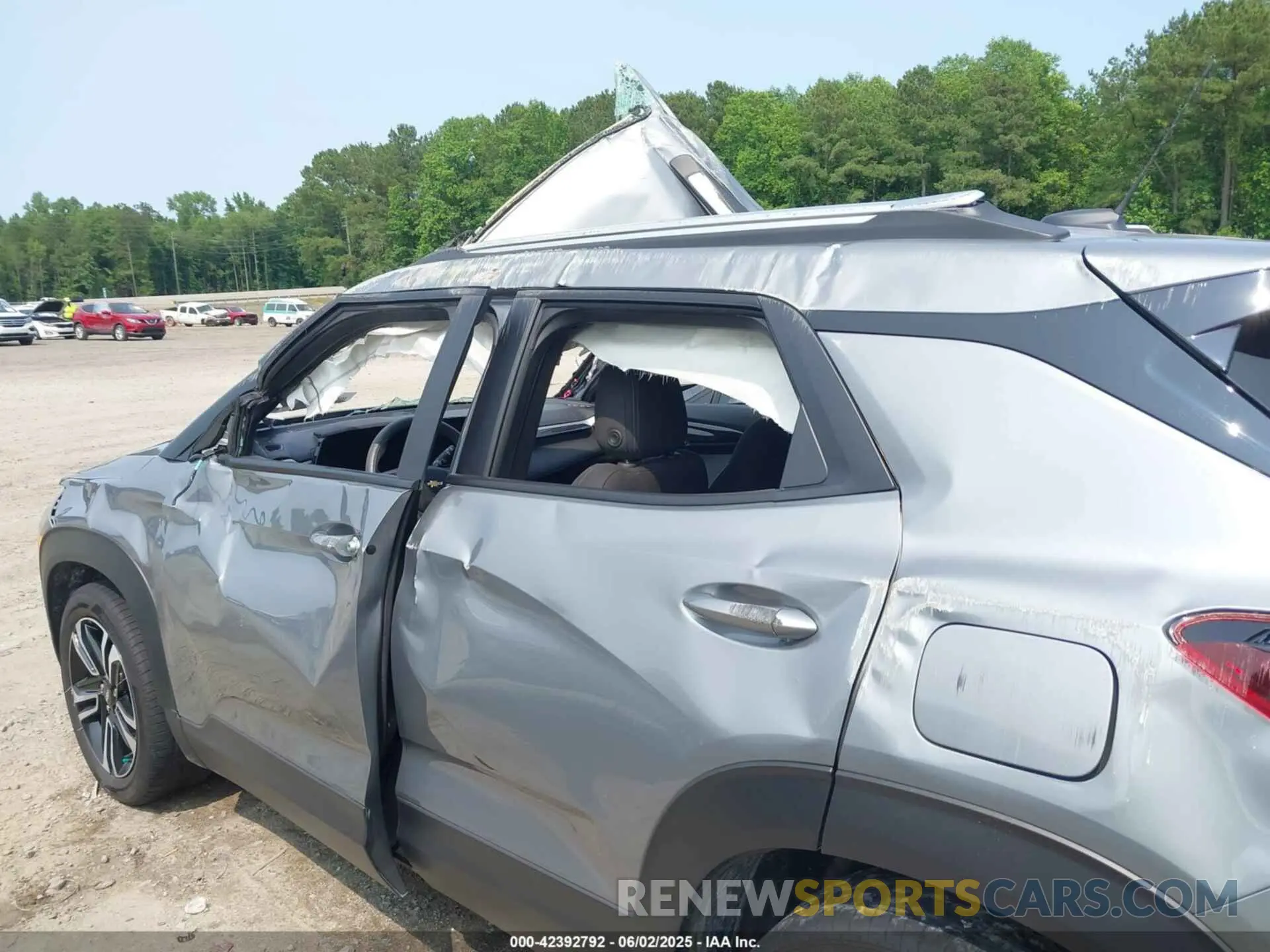 13 Photograph of a damaged car KL79MPS20RB086704 CHEVROLET TRAILBLAZER 2024