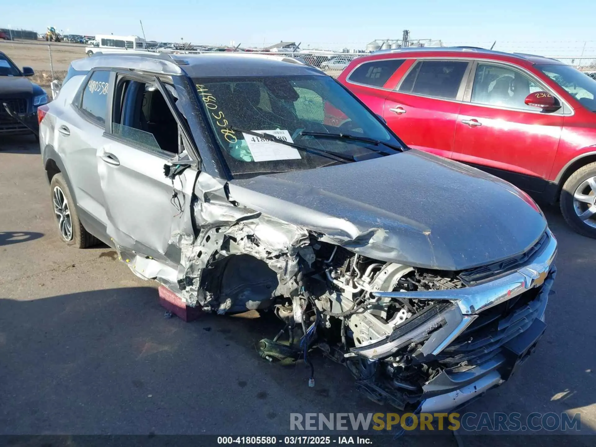 1 Photograph of a damaged car KL79MPS20RB176094 CHEVROLET TRAILBLAZER 2024
