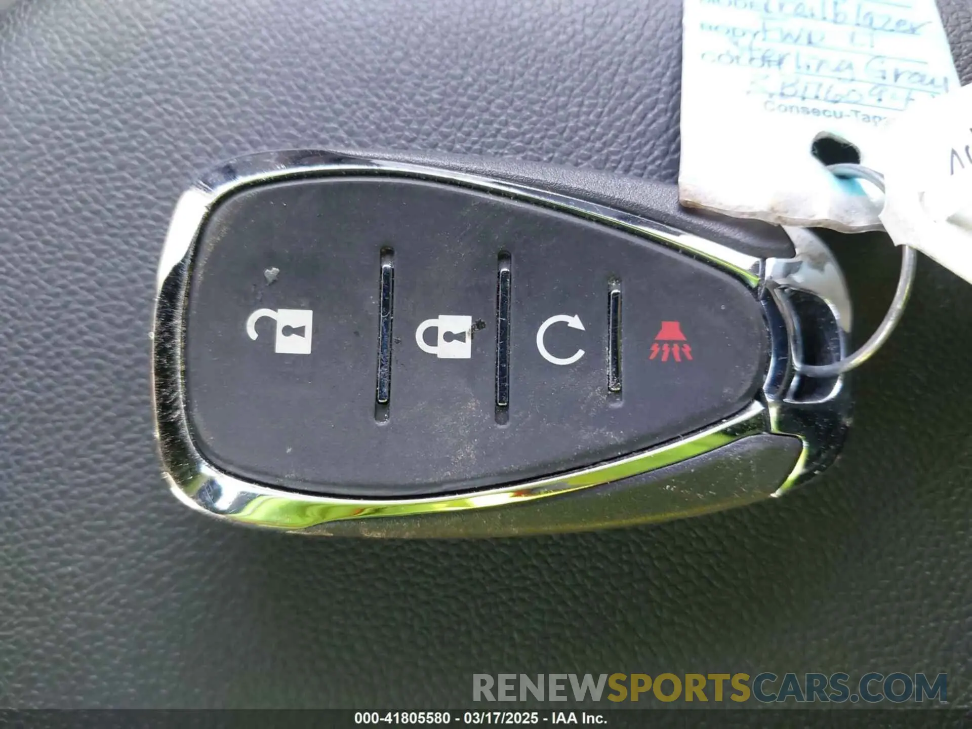 11 Photograph of a damaged car KL79MPS20RB176094 CHEVROLET TRAILBLAZER 2024