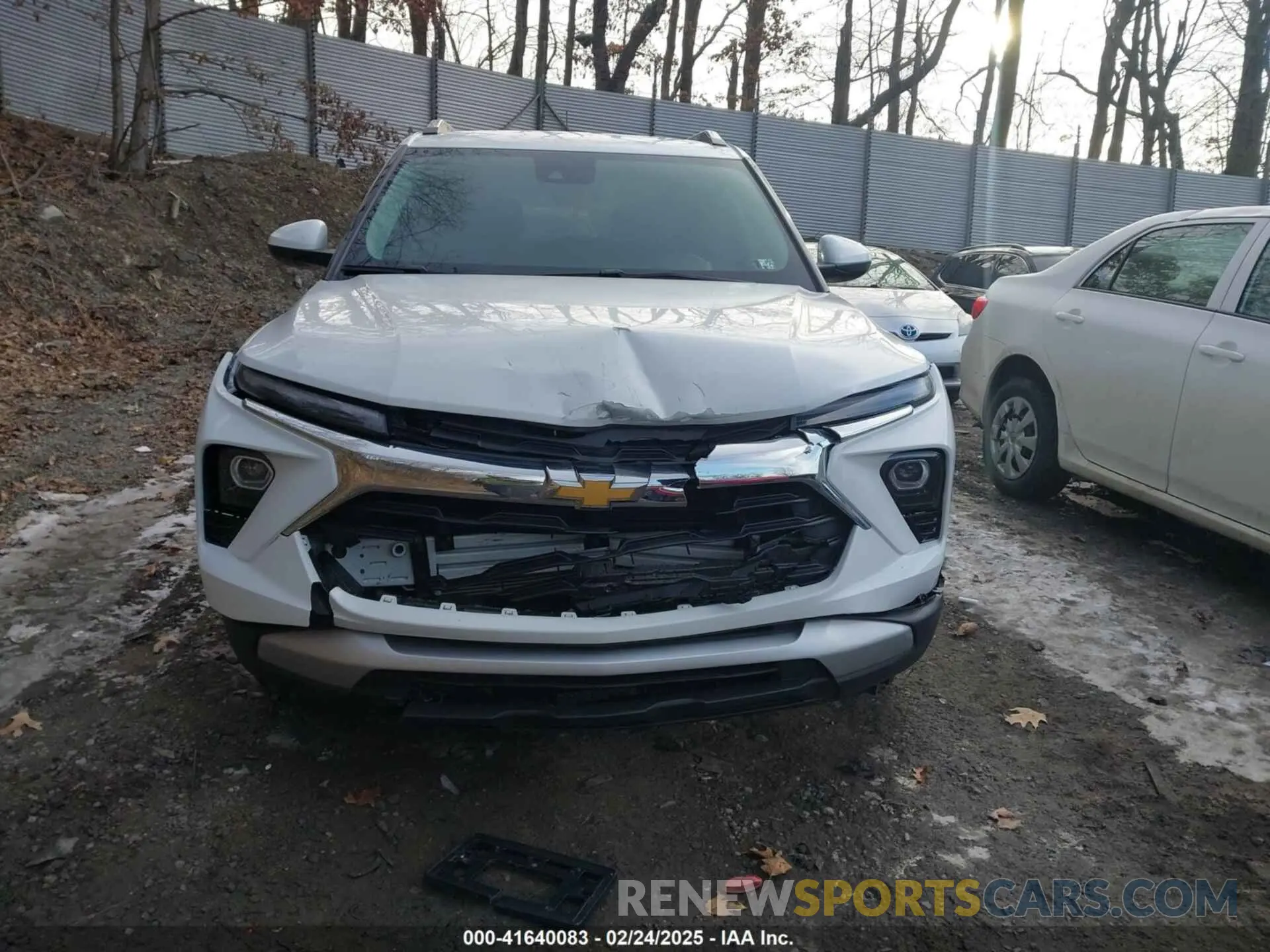 12 Photograph of a damaged car KL79MPS27RB203825 CHEVROLET TRAILBLAZER 2024