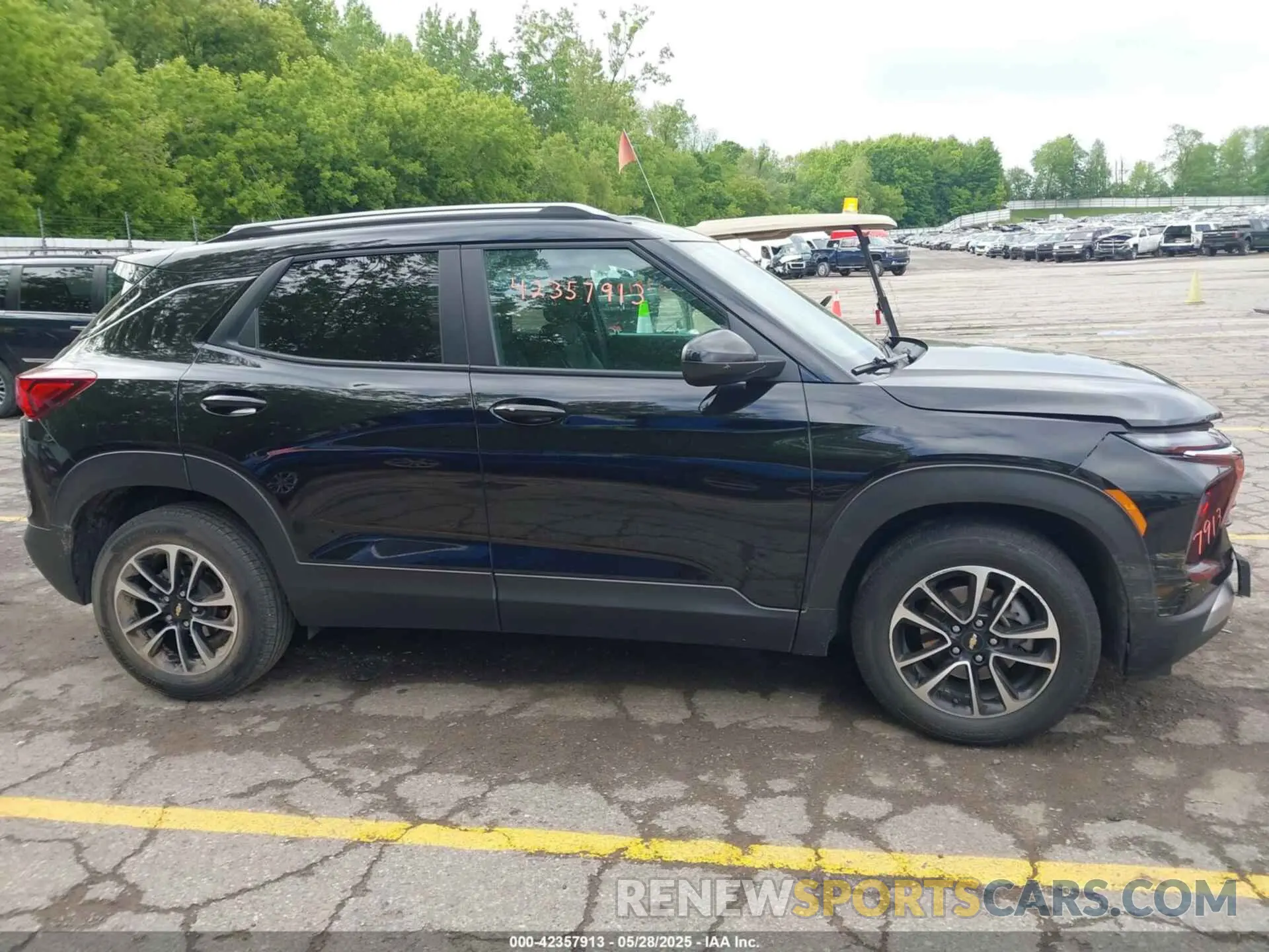 13 Photograph of a damaged car KL79MPSL4RB044951 CHEVROLET TRAILBLAZER 2024