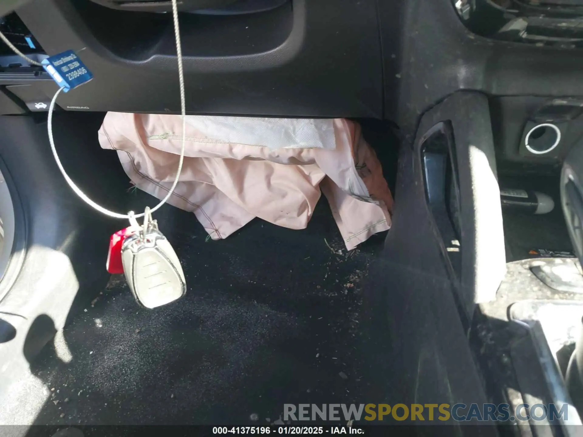 11 Photograph of a damaged car KL79MPSL5RB102744 CHEVROLET TRAILBLAZER 2024