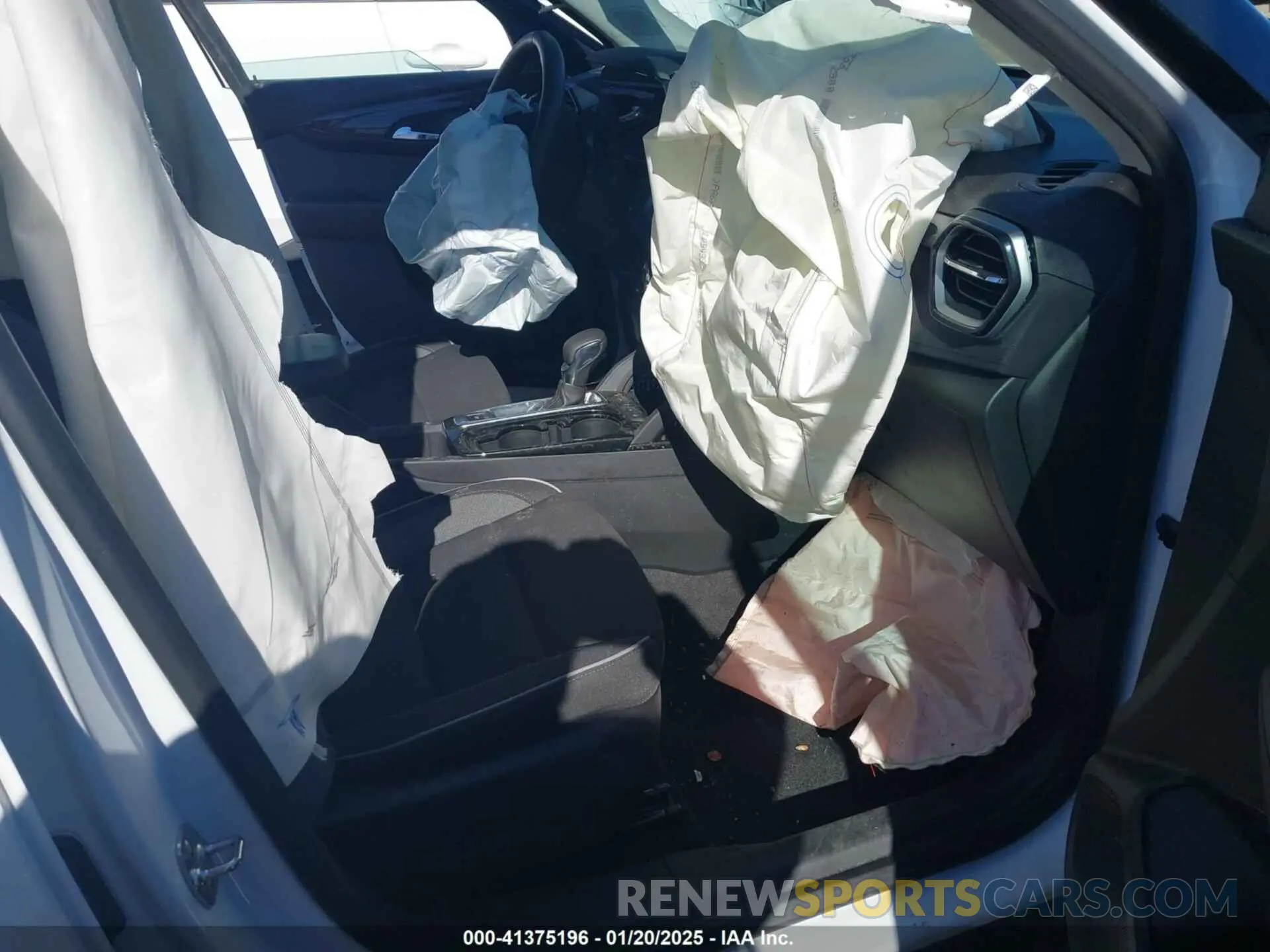5 Photograph of a damaged car KL79MPSL5RB102744 CHEVROLET TRAILBLAZER 2024
