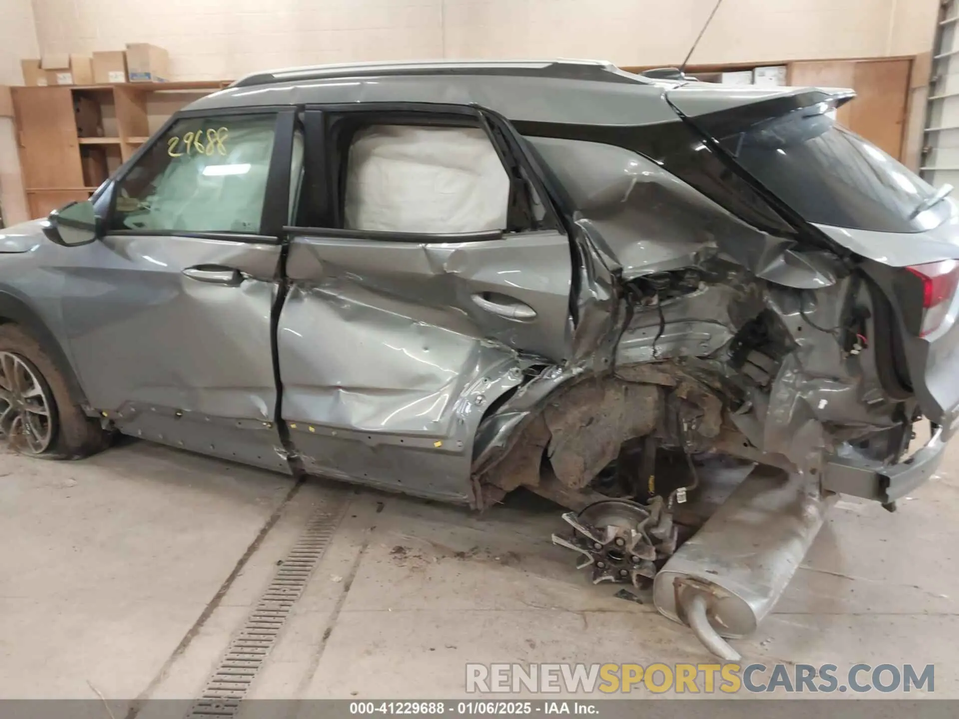 6 Photograph of a damaged car KL79MPSL6RB136546 CHEVROLET TRAILBLAZER 2024